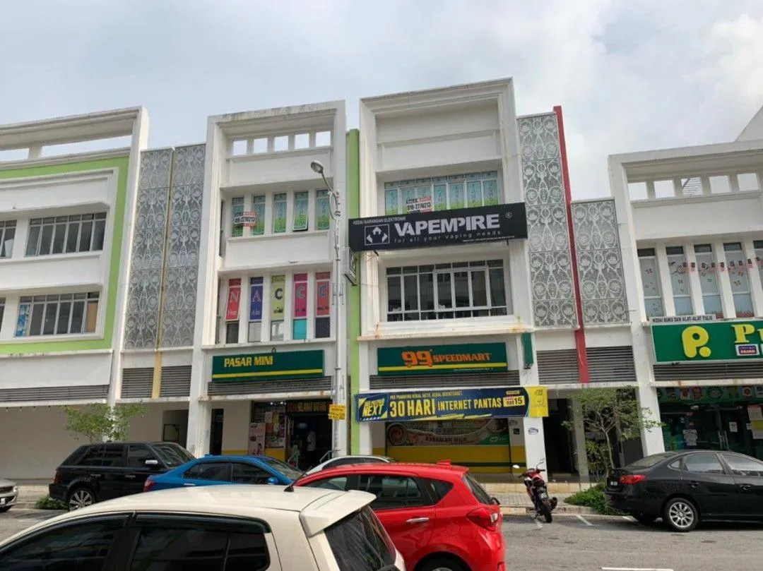 Street view in Enclave Business Hotel