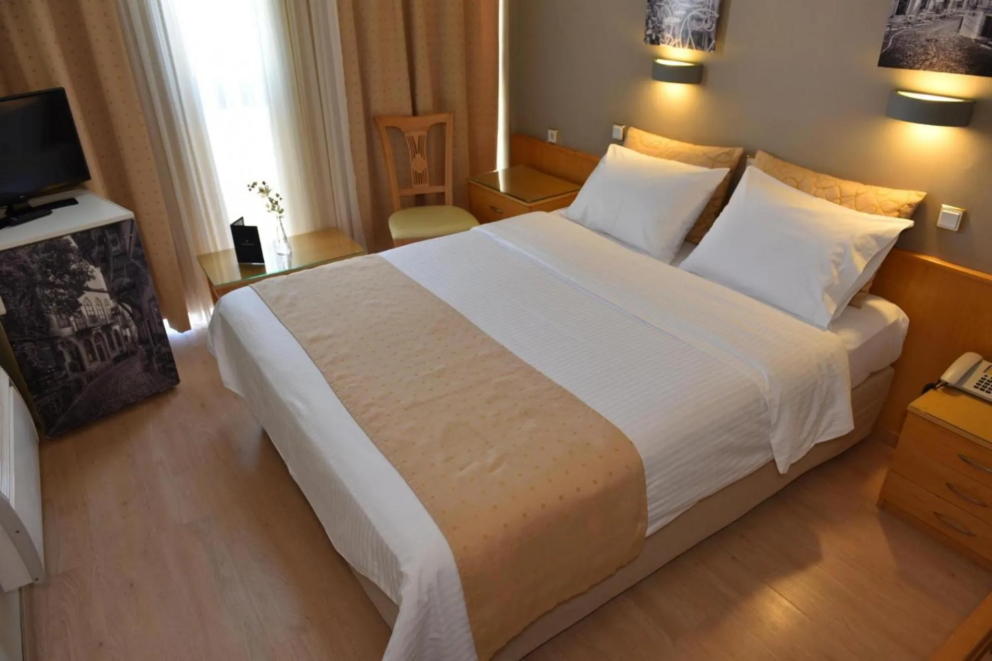 Bed in Hotel Xanthippion