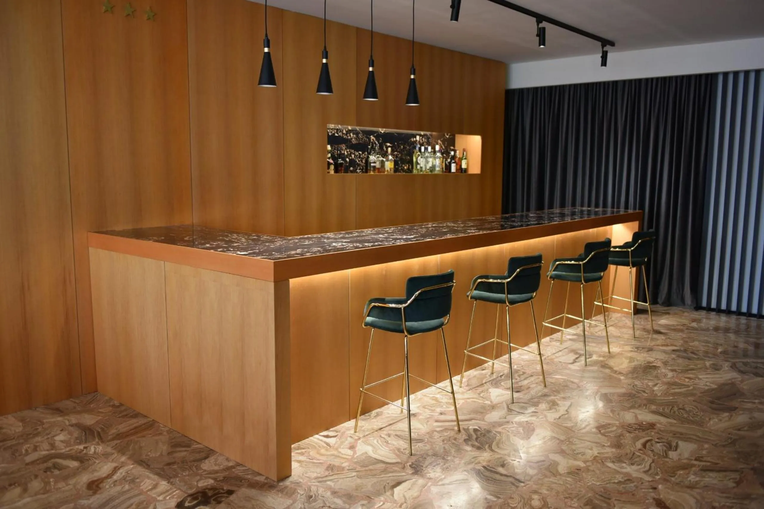 Lounge or bar in Hotel Xanthippion