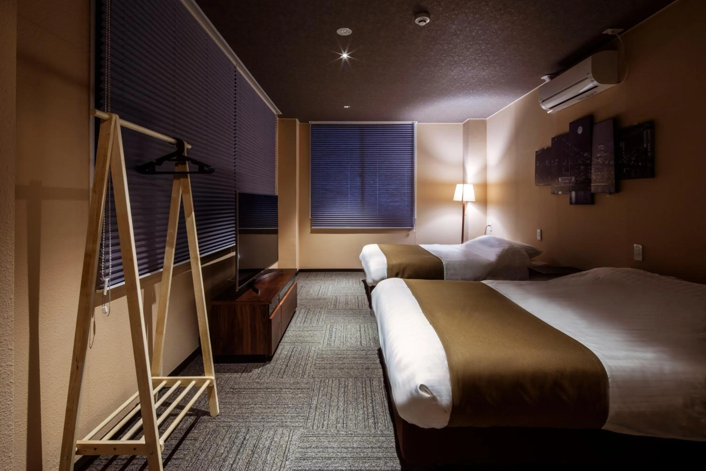 Bed in Randor Residence Hiroshima Suites