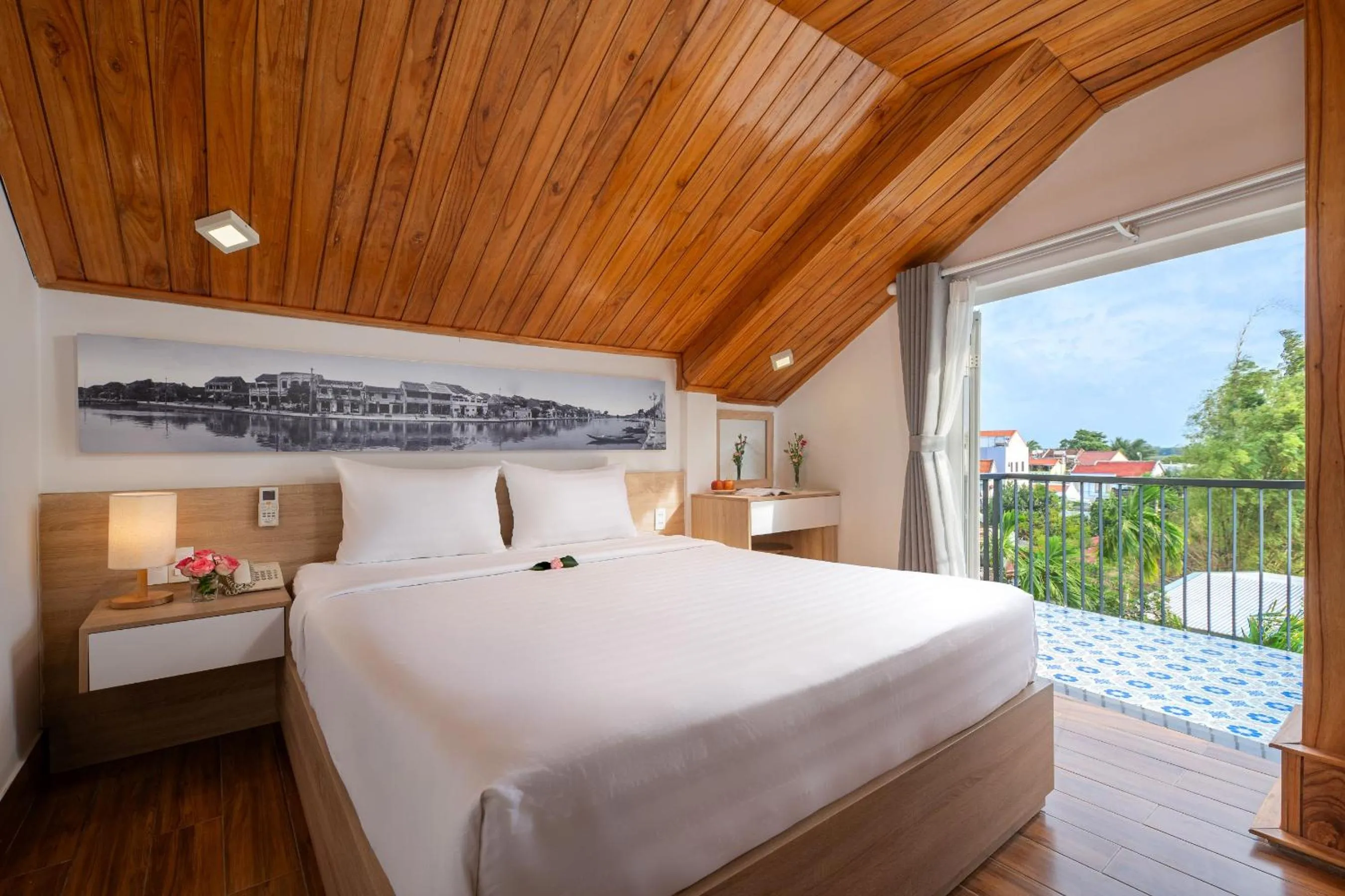 Bedroom, Bed in Truc Loc Villa