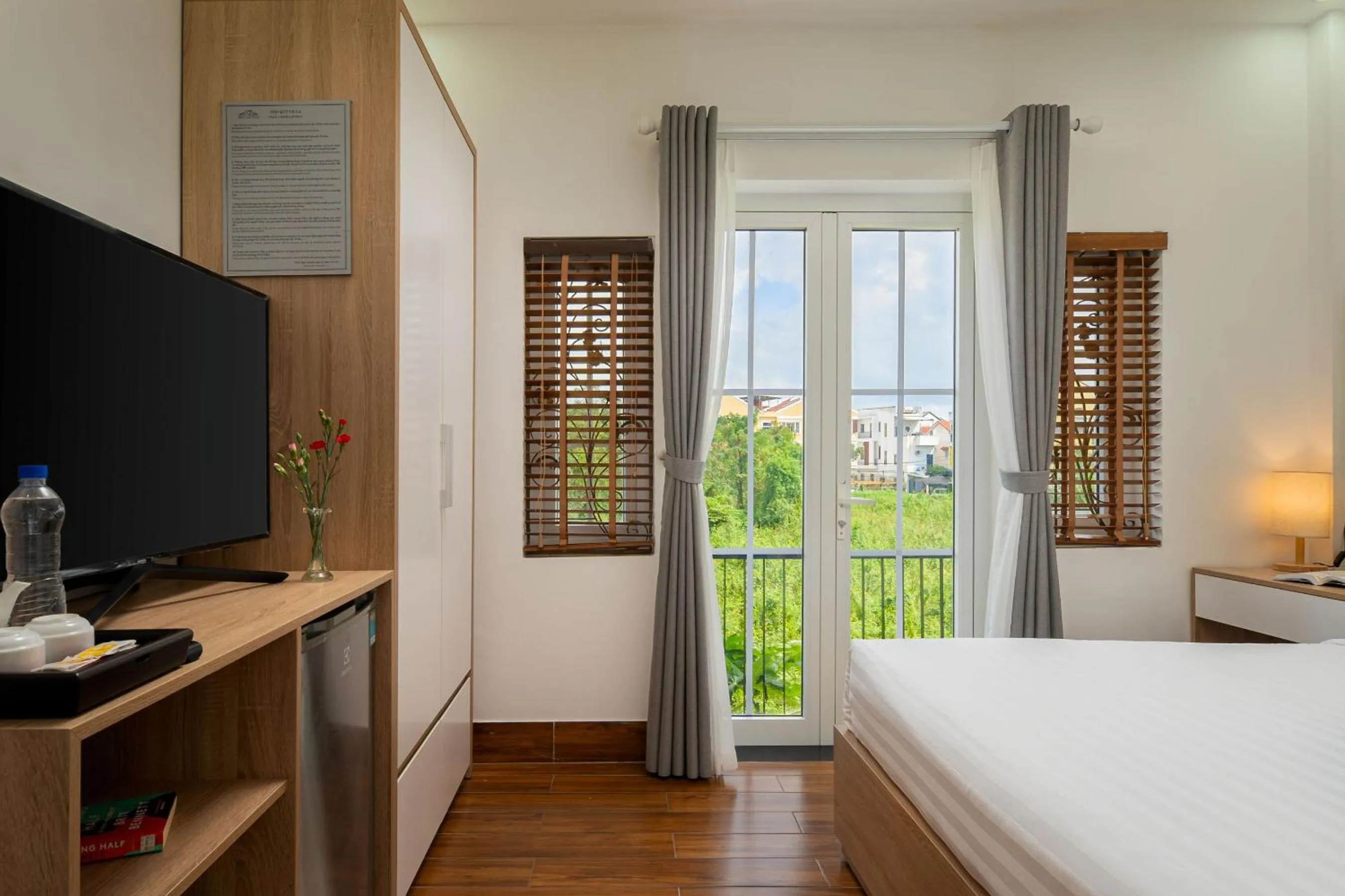 View (from property/room), Bed in Truc Loc Villa