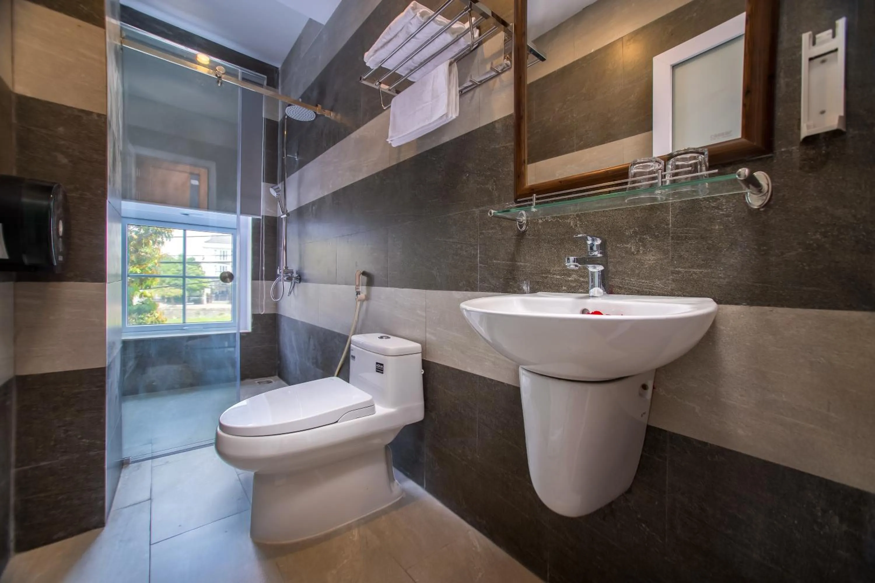 Bathroom in Truc Loc Villa