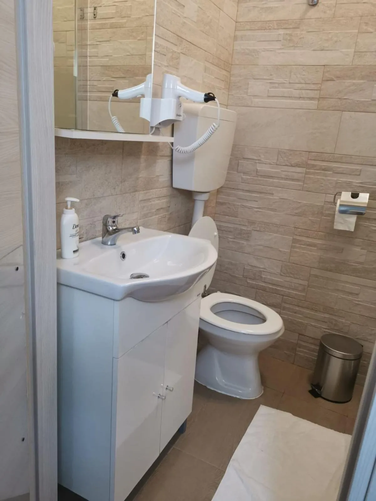 Toilet in Locanda Otello