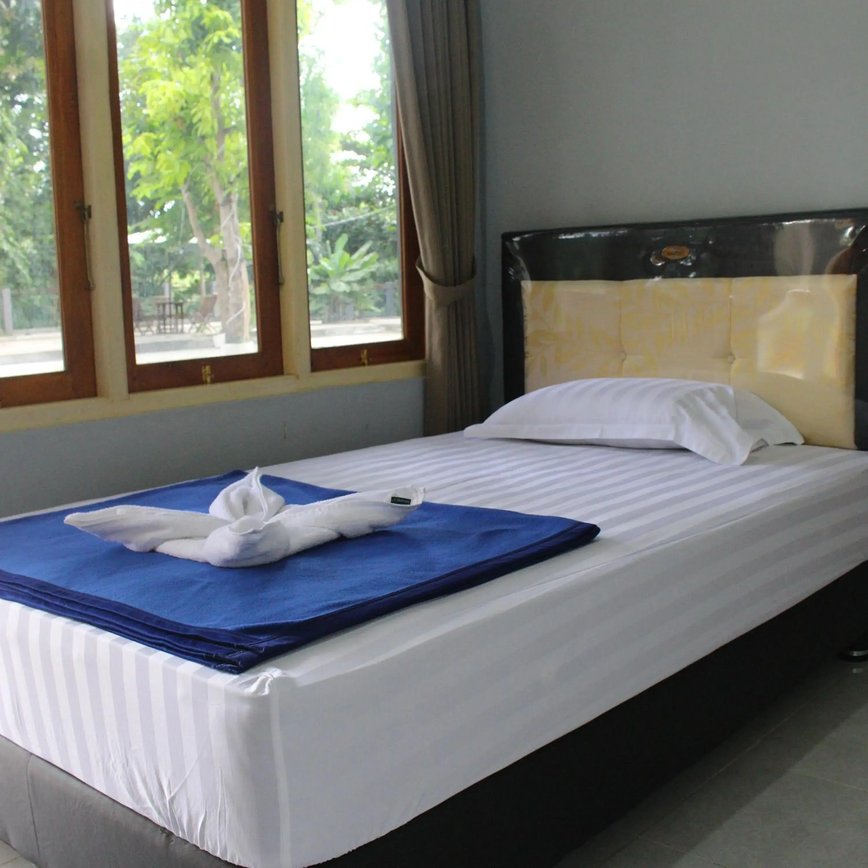 Economy Single Room in Pondok Wisata dan Restoran Elim Economy Single Room in Pondok Wisata dan Restoran Elim