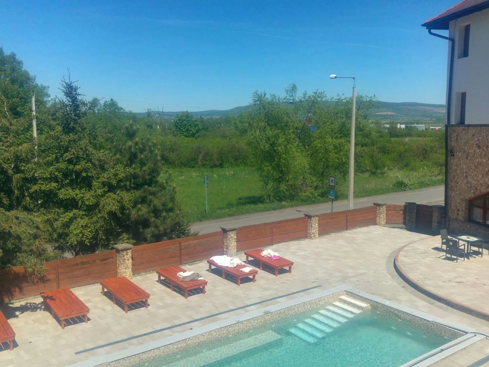 Pool view in Hotel Hunor