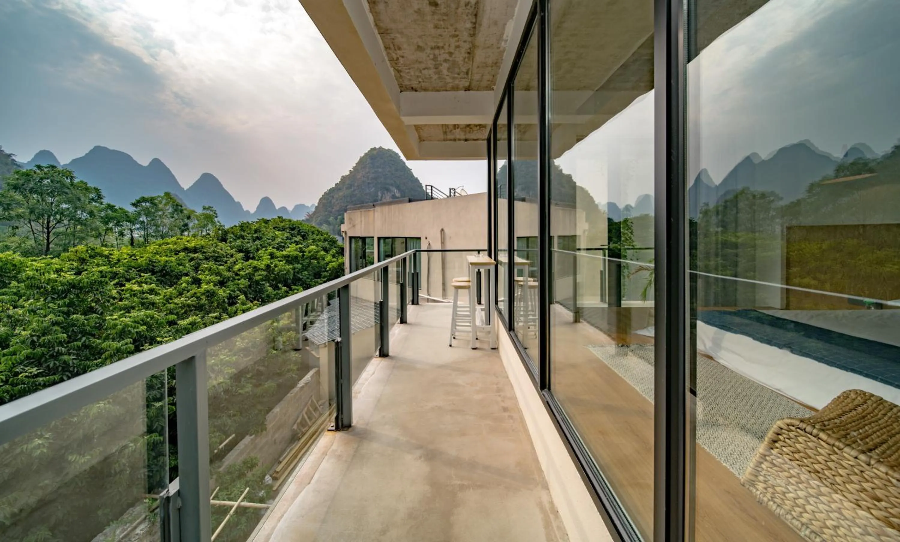 Yangshuo Serene Cove Hotel