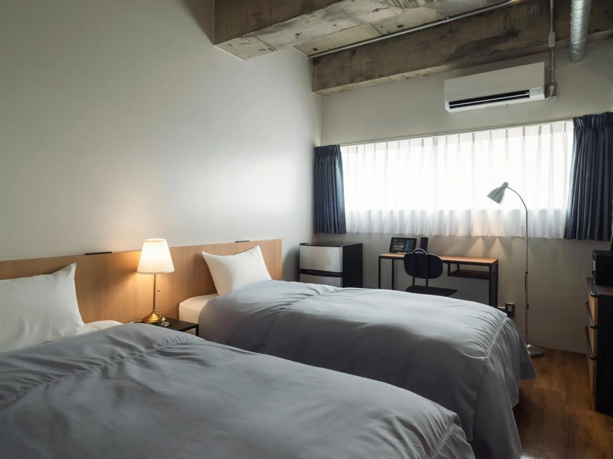 Photo of the whole room, Bed in SEAMORE RESIDENCE