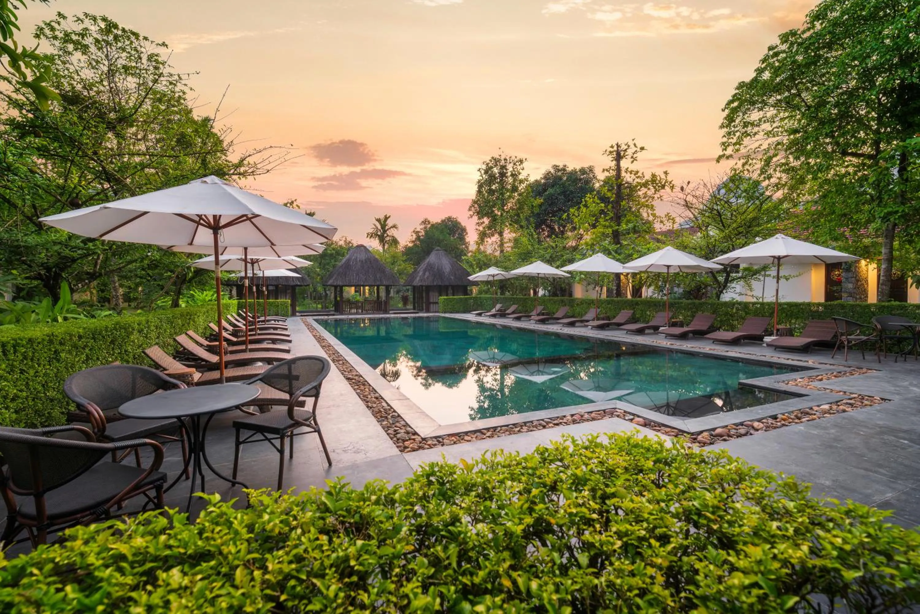 Swimming pool in Aravinda Resort Ninh Binh