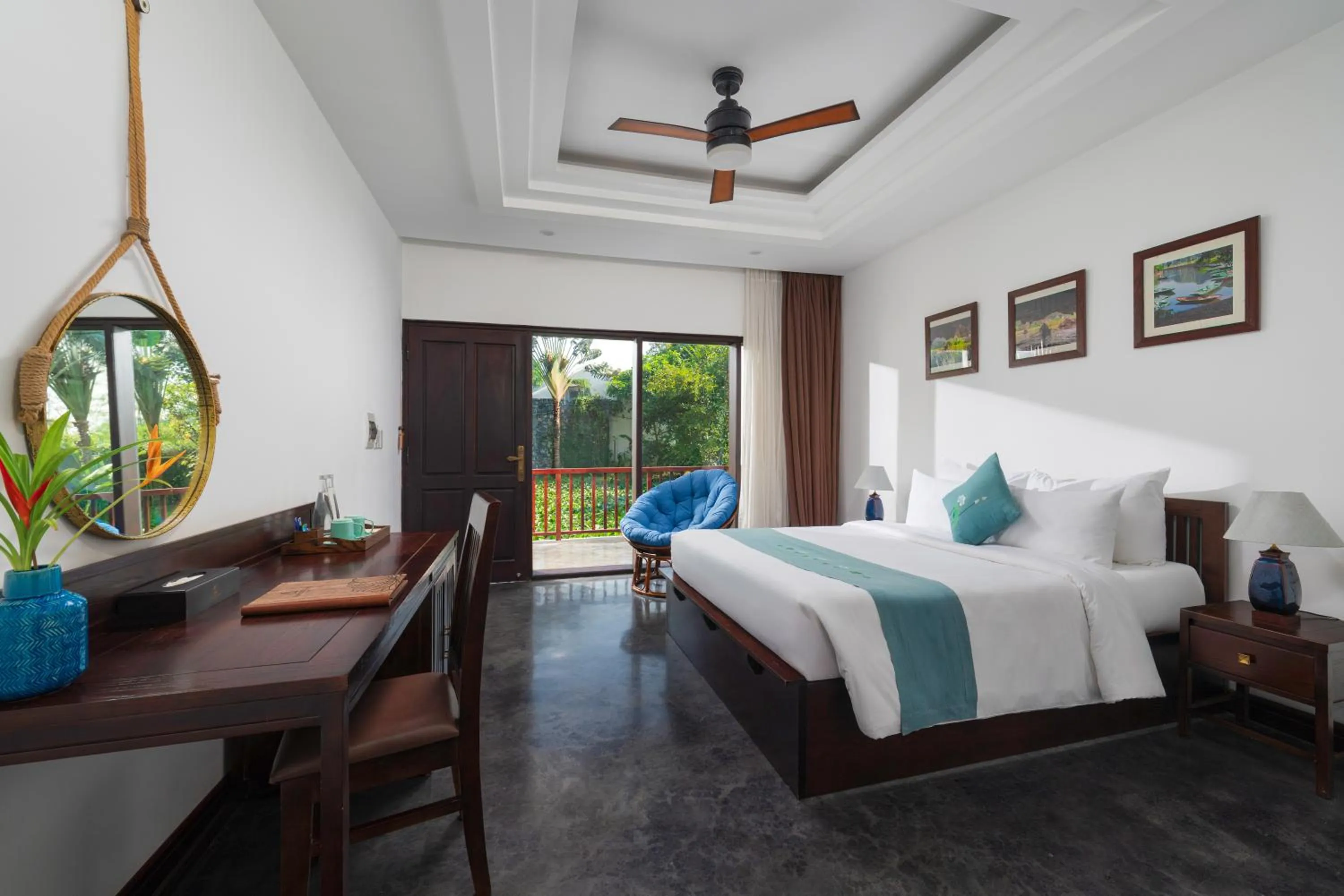 Bedroom, Bed in Aravinda Resort Ninh Binh