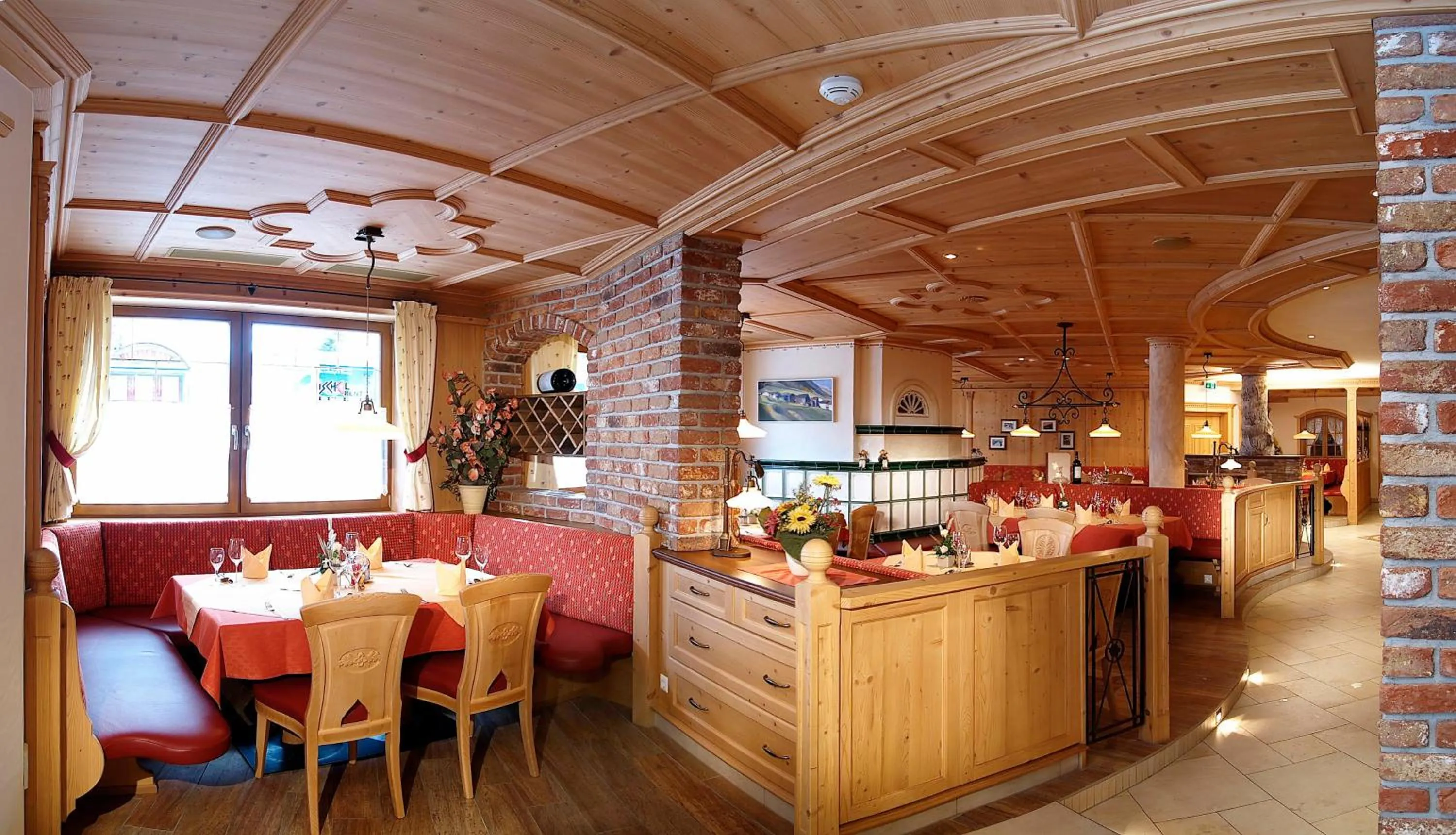 Restaurant/places to eat in Hotel Nevada