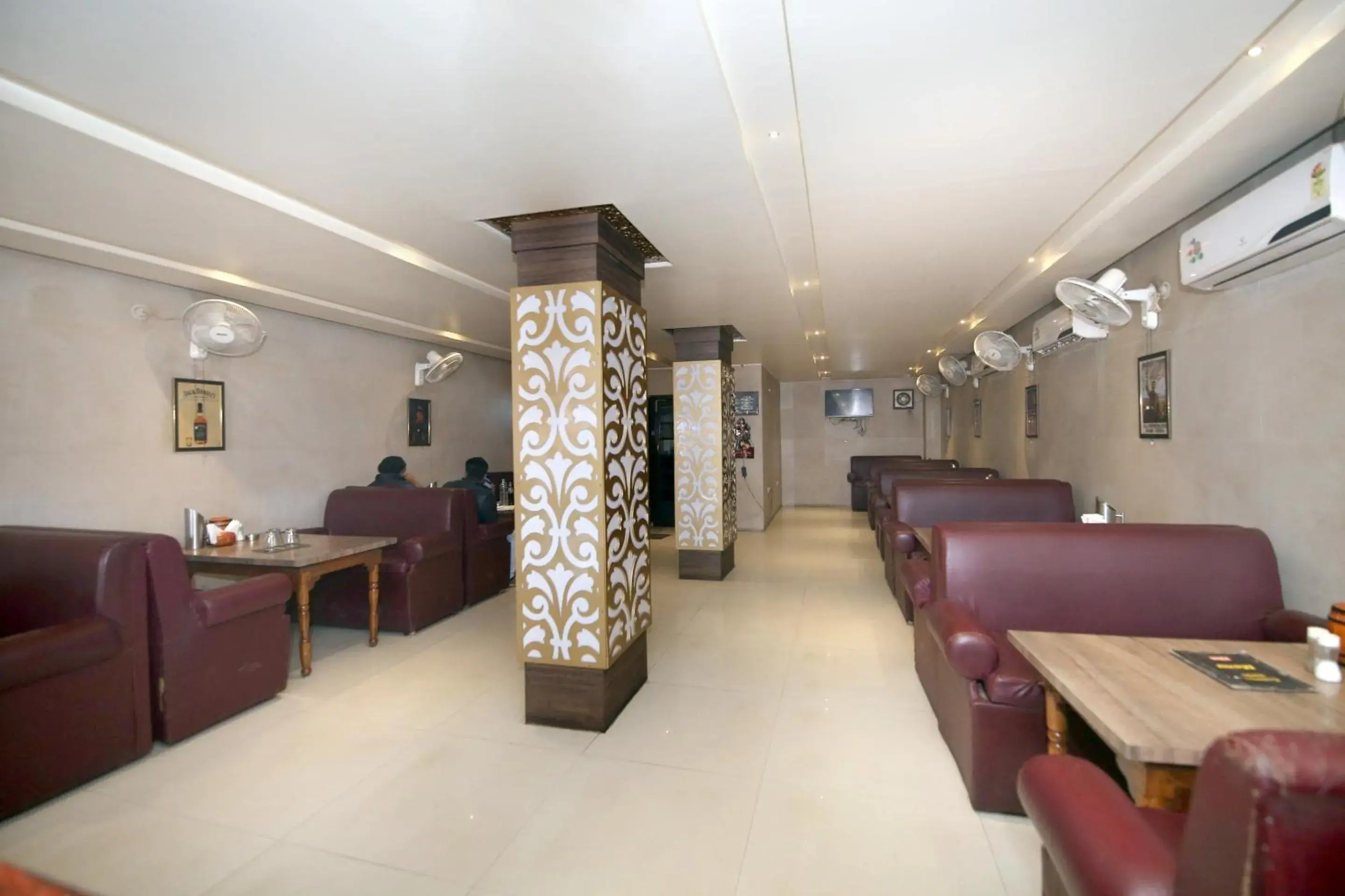Lobby or reception in Capital O Kartik Lobby or reception in Capital O Kartik