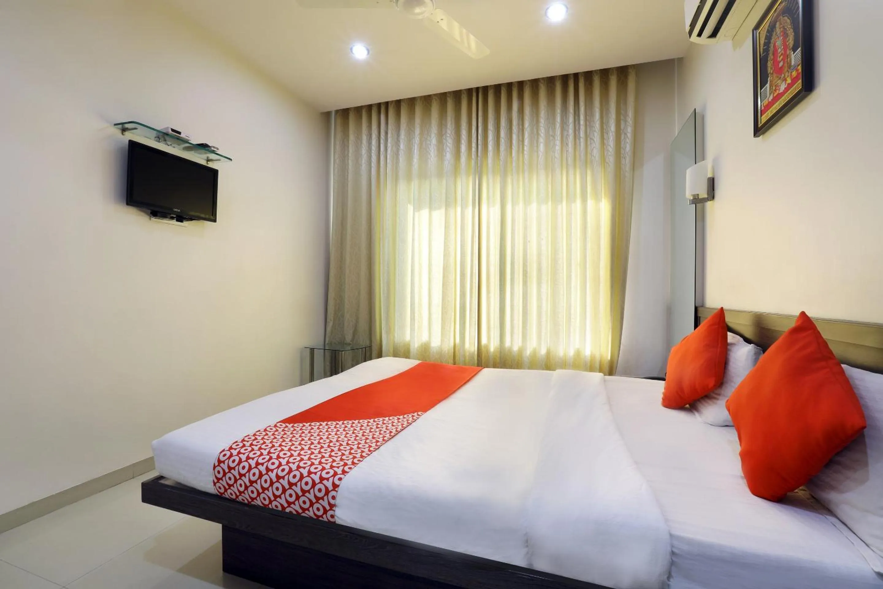 Bedroom in Hotel O Sai Sakha