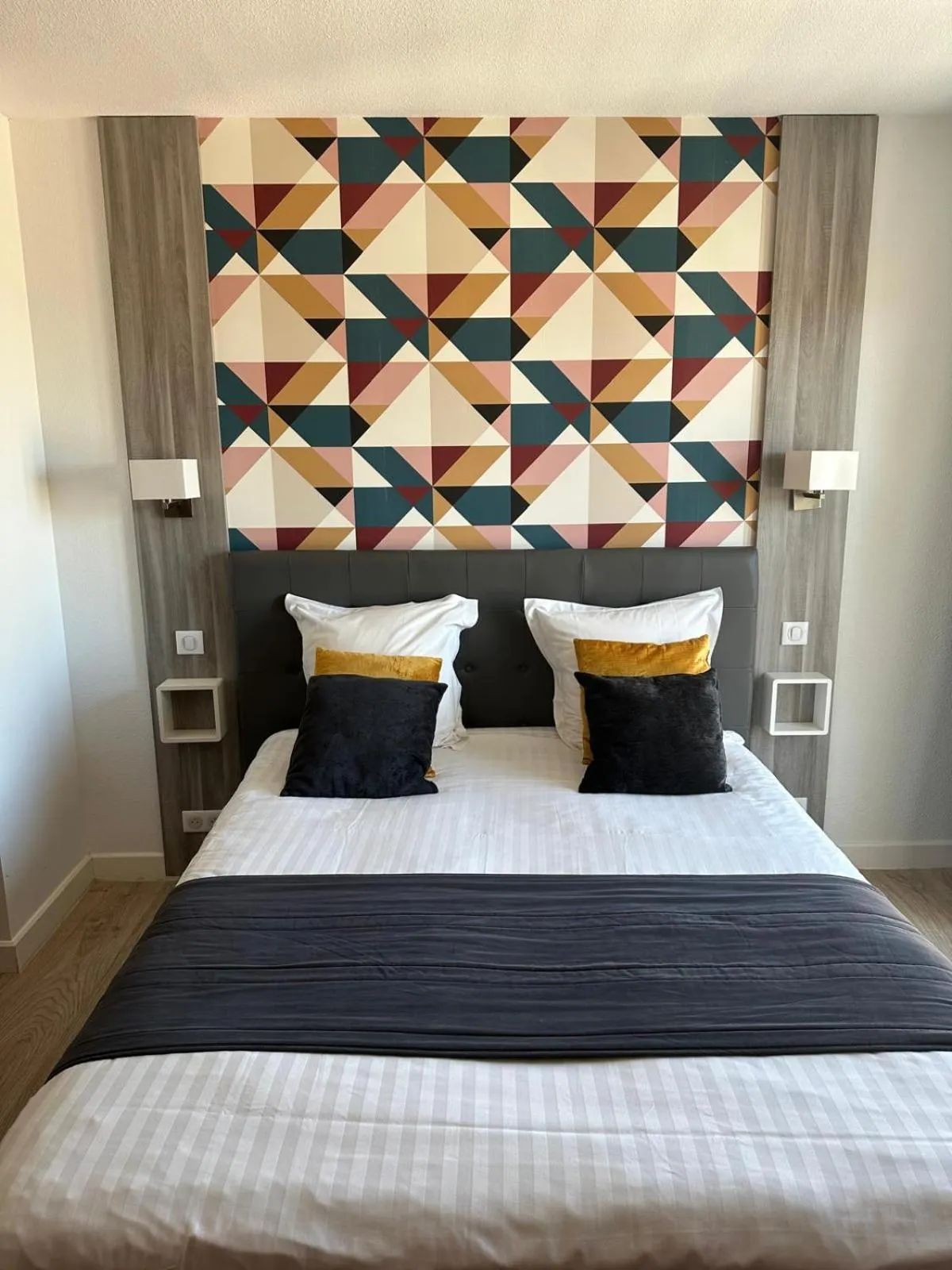 Bed in City Loft Apparthotel