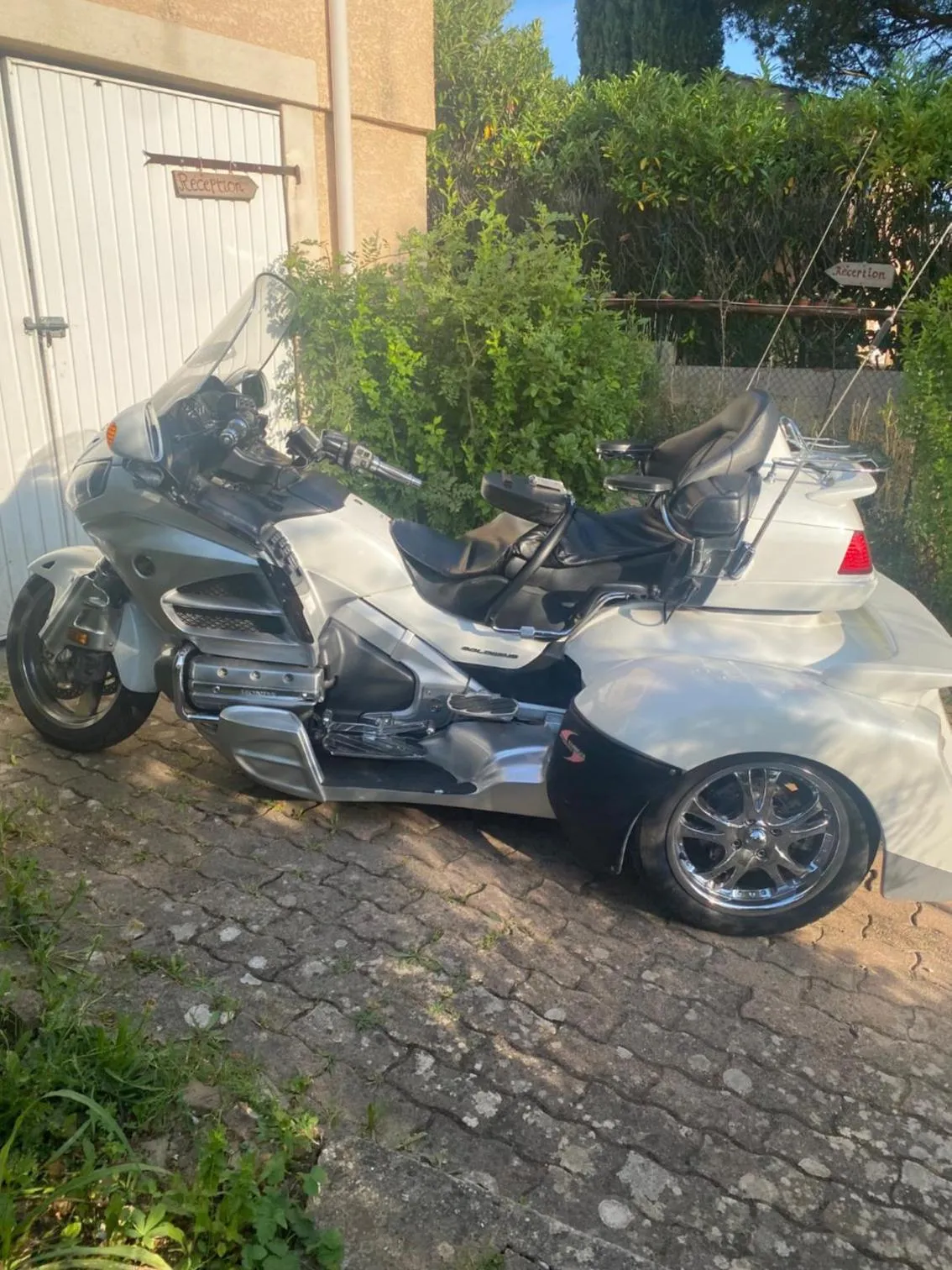 People in Bed & Breakfast Le Beauséjour