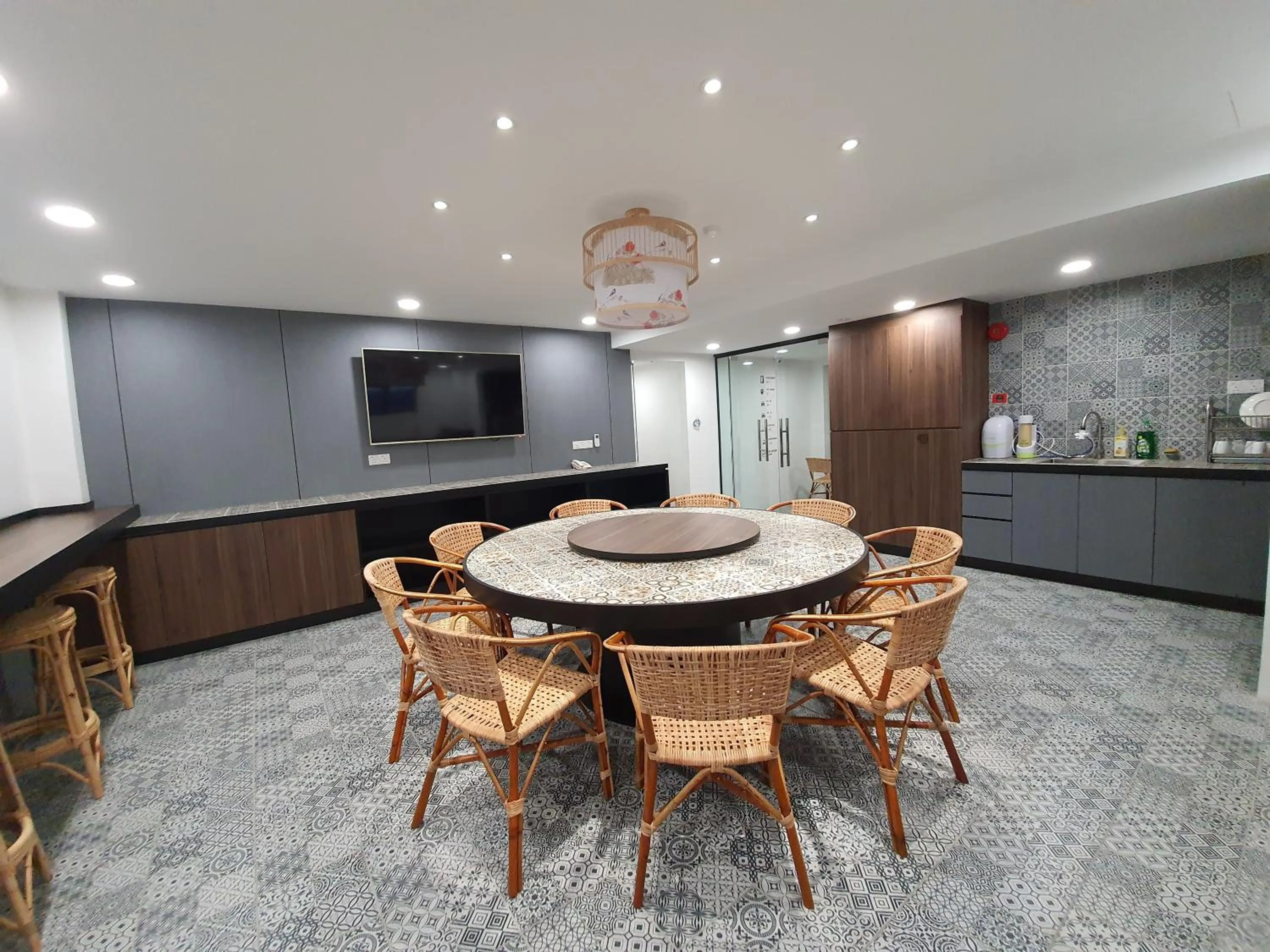 Business facilities in Bloommaze Boutique Hotel Klang