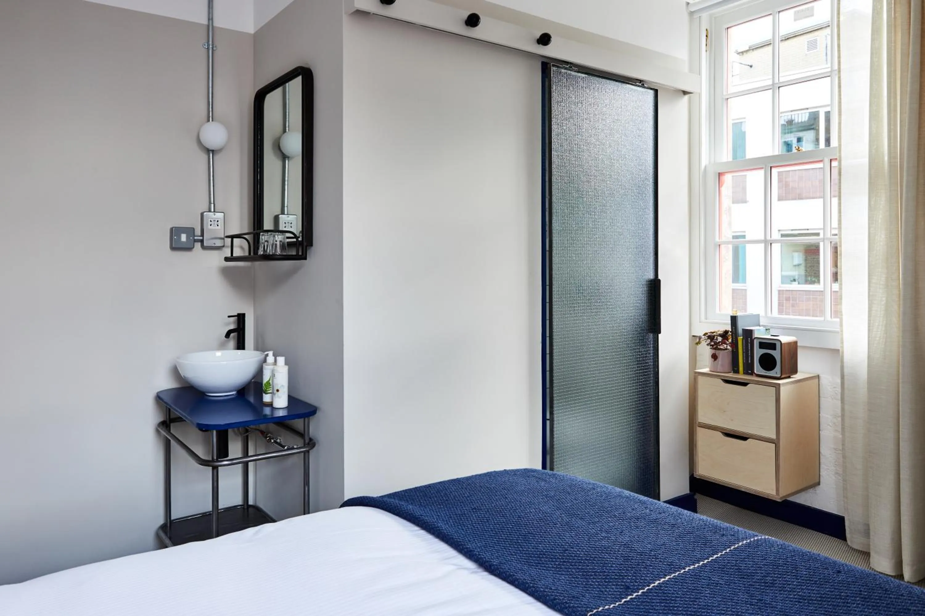 Bedroom, Bed in The Buxton