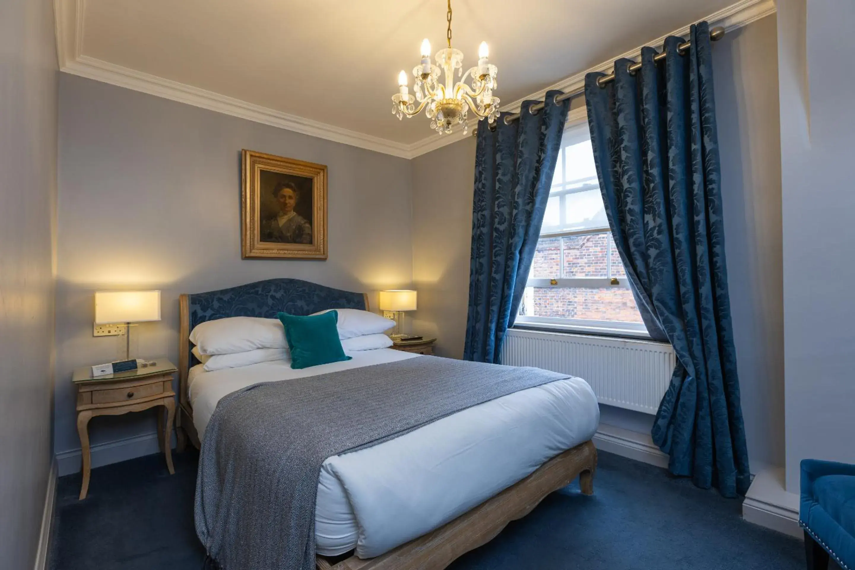 Deluxe Double Room - single occupancy in Blue Boar Hotel Deluxe Double Room - single occupancy in Blue Boar Hotel