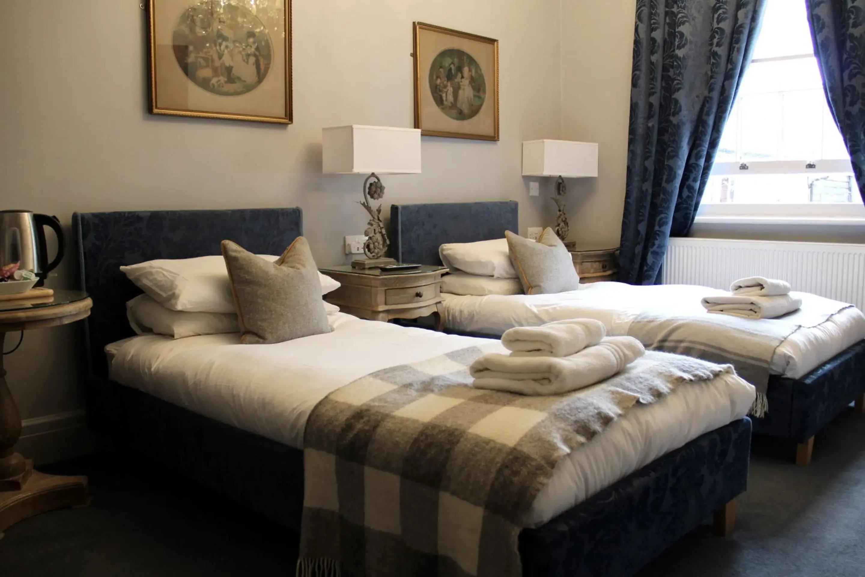 Deluxe Twin Room - single occupancy in Blue Boar Hotel Deluxe Twin Room - single occupancy in Blue Boar Hotel