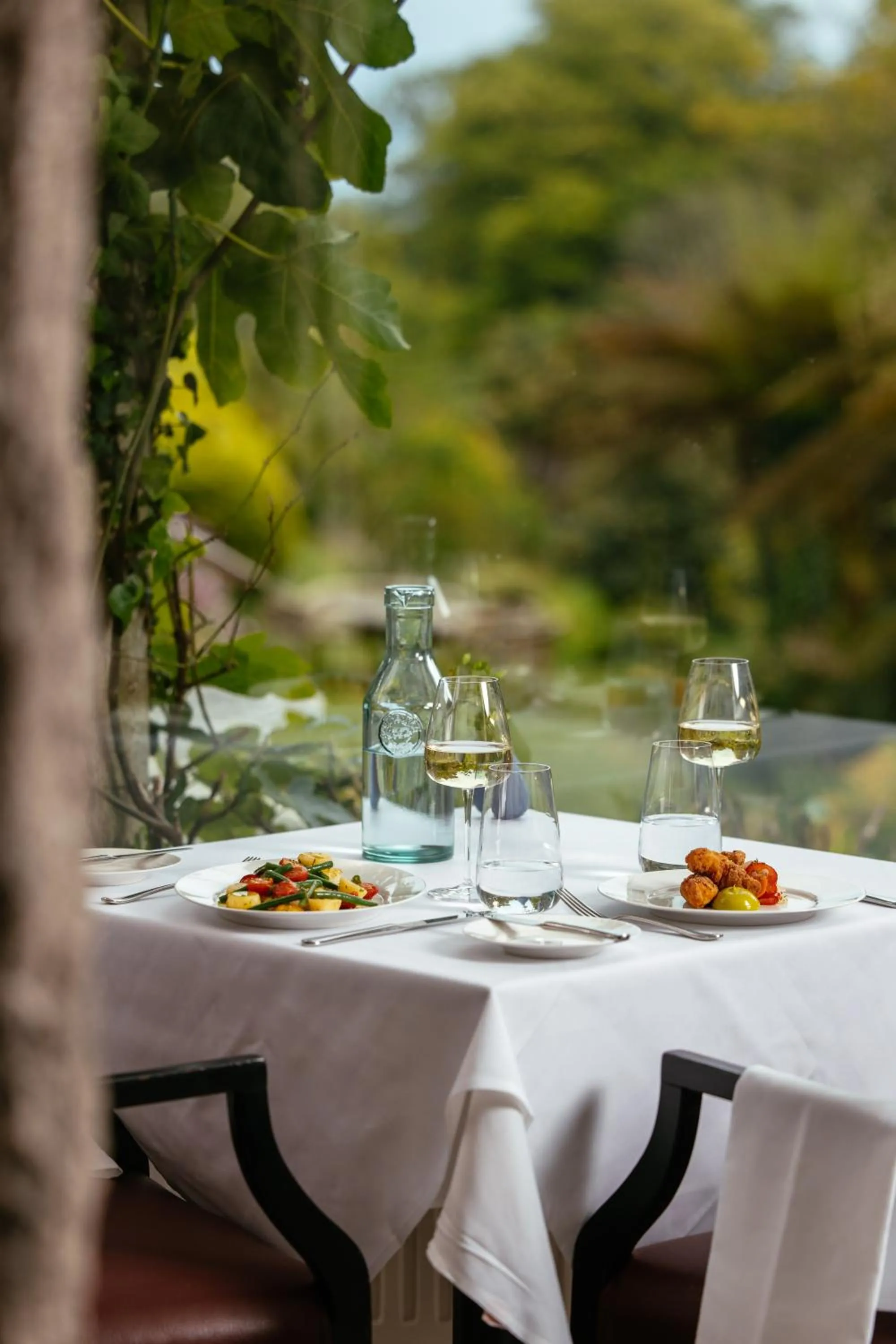 Restaurant/places to eat in Hotel Meudon