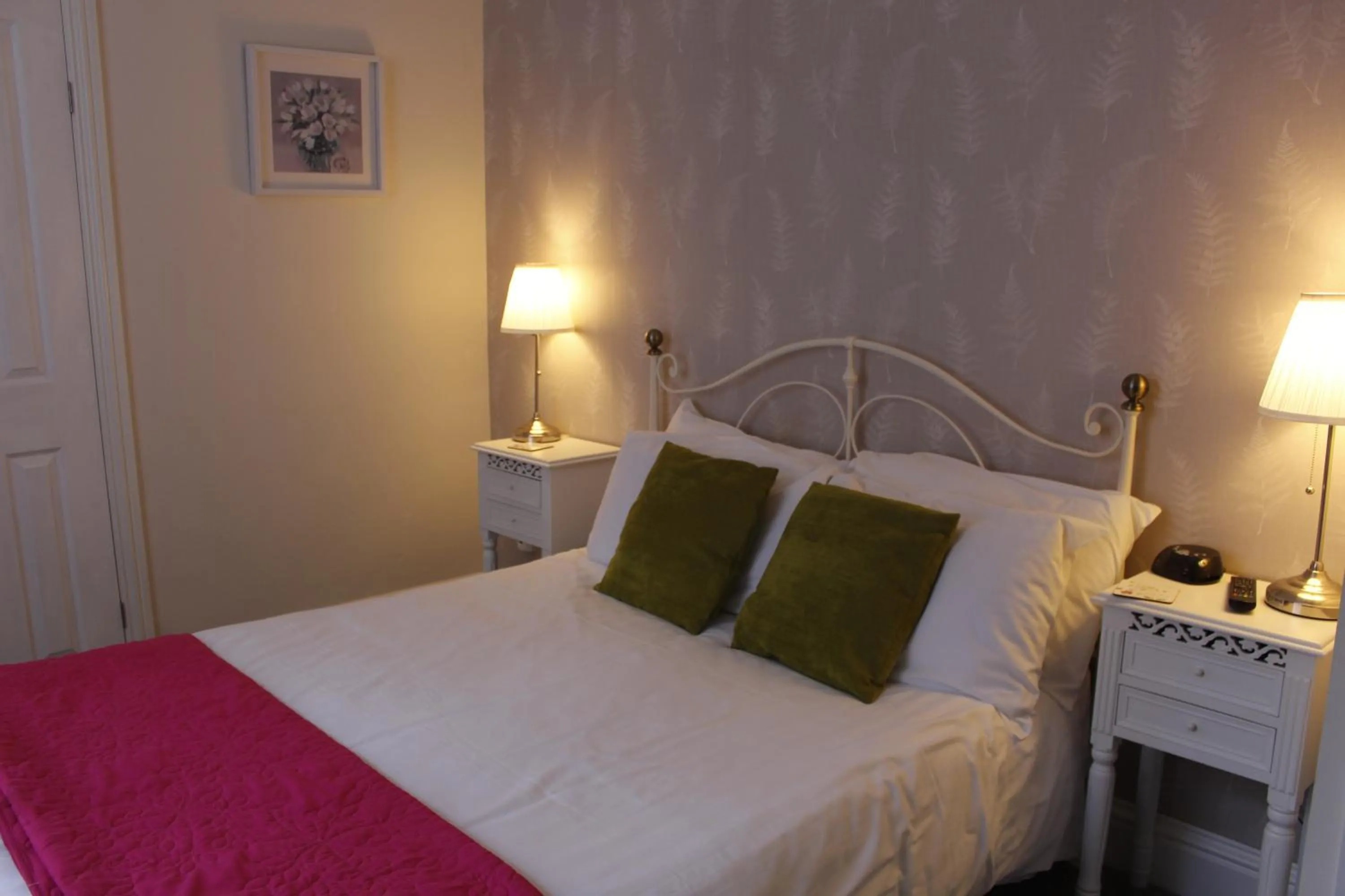 Bed in Beamsley Lodge B&B