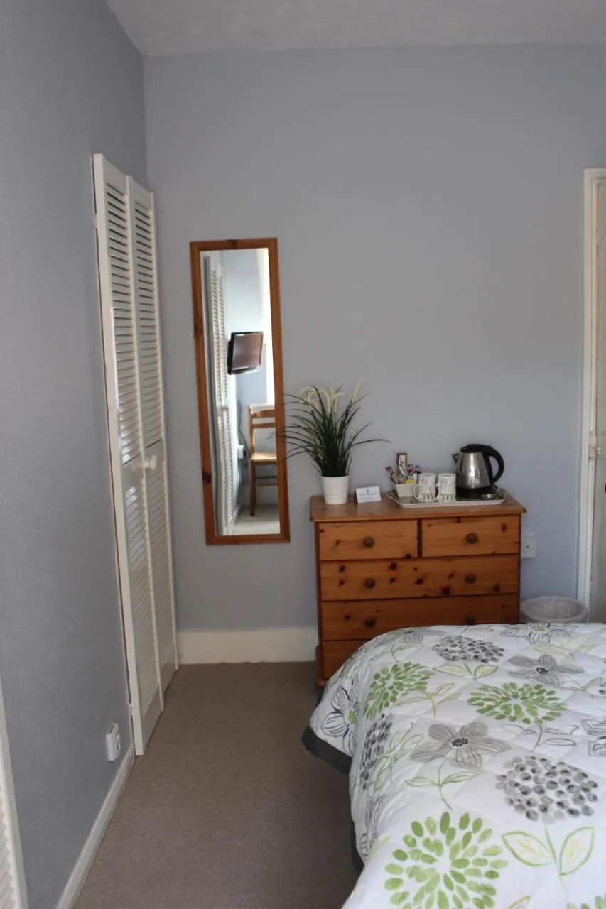 Bed in Beamsley Lodge B&B