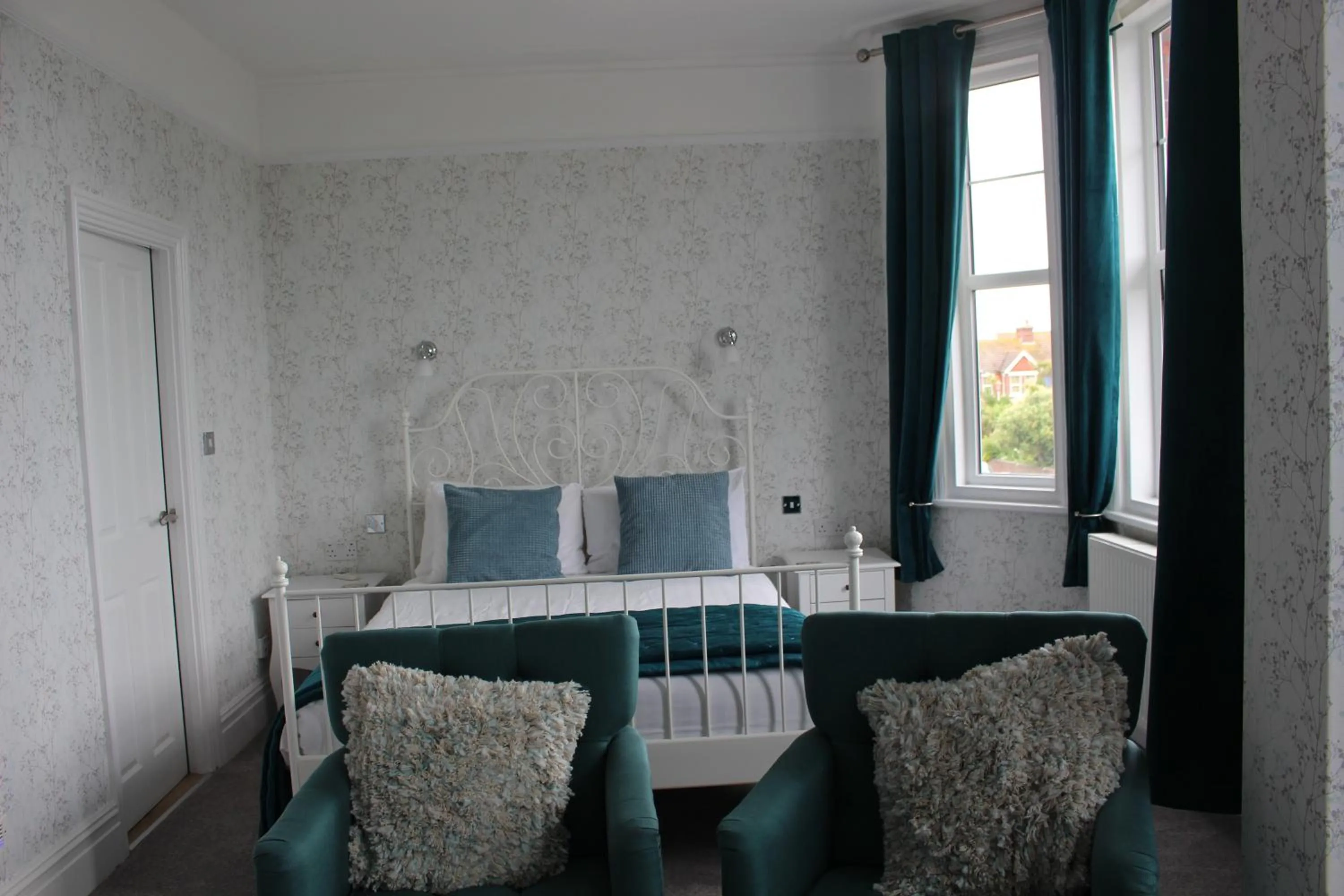 Bed in Beamsley Lodge B&B