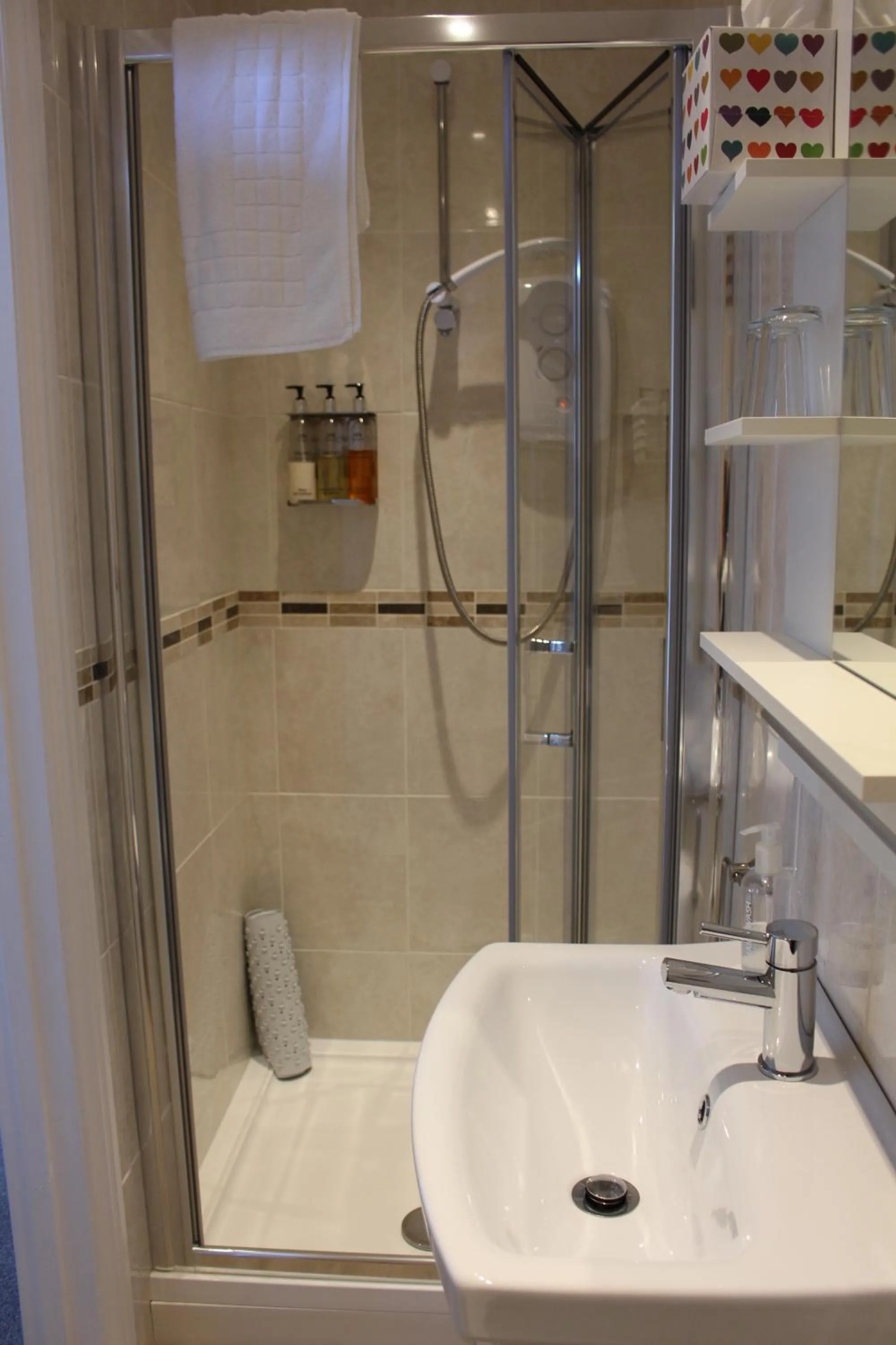 Bathroom in Beamsley Lodge B&B