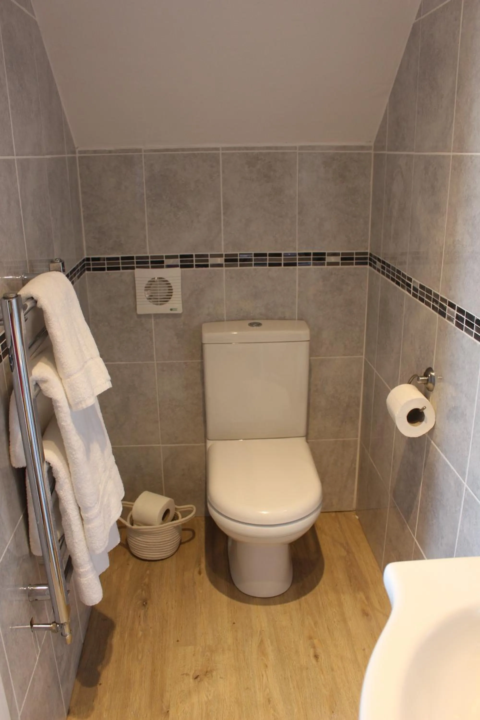 Bathroom in Beamsley Lodge B&B