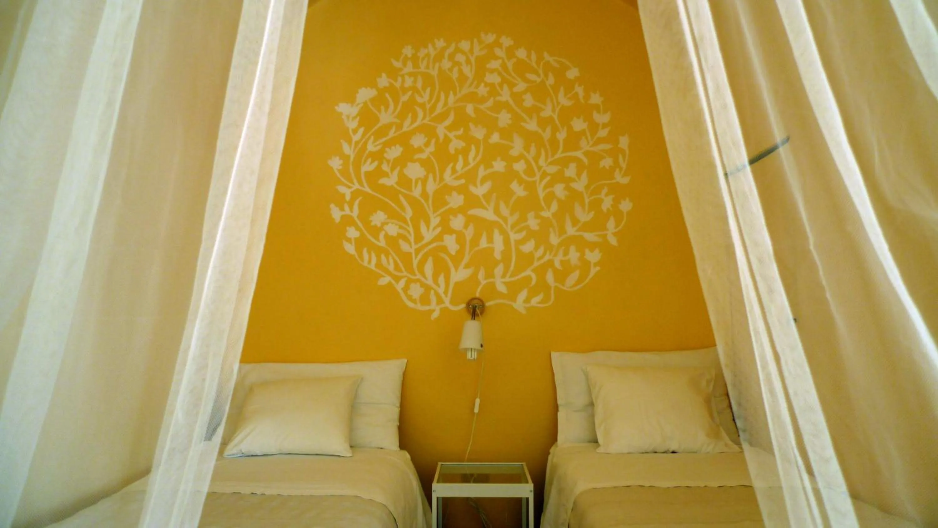 Decorative detail, Bed in I Tetti di Siciliando