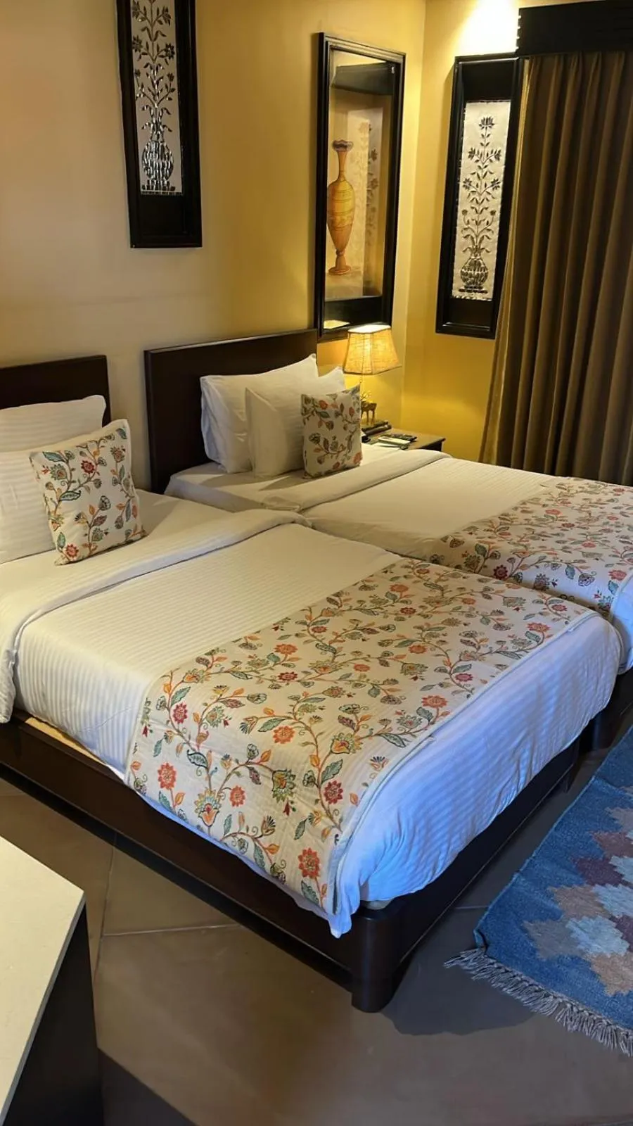 Bed in AamaGhati Wildlife Resort, Ranthambore