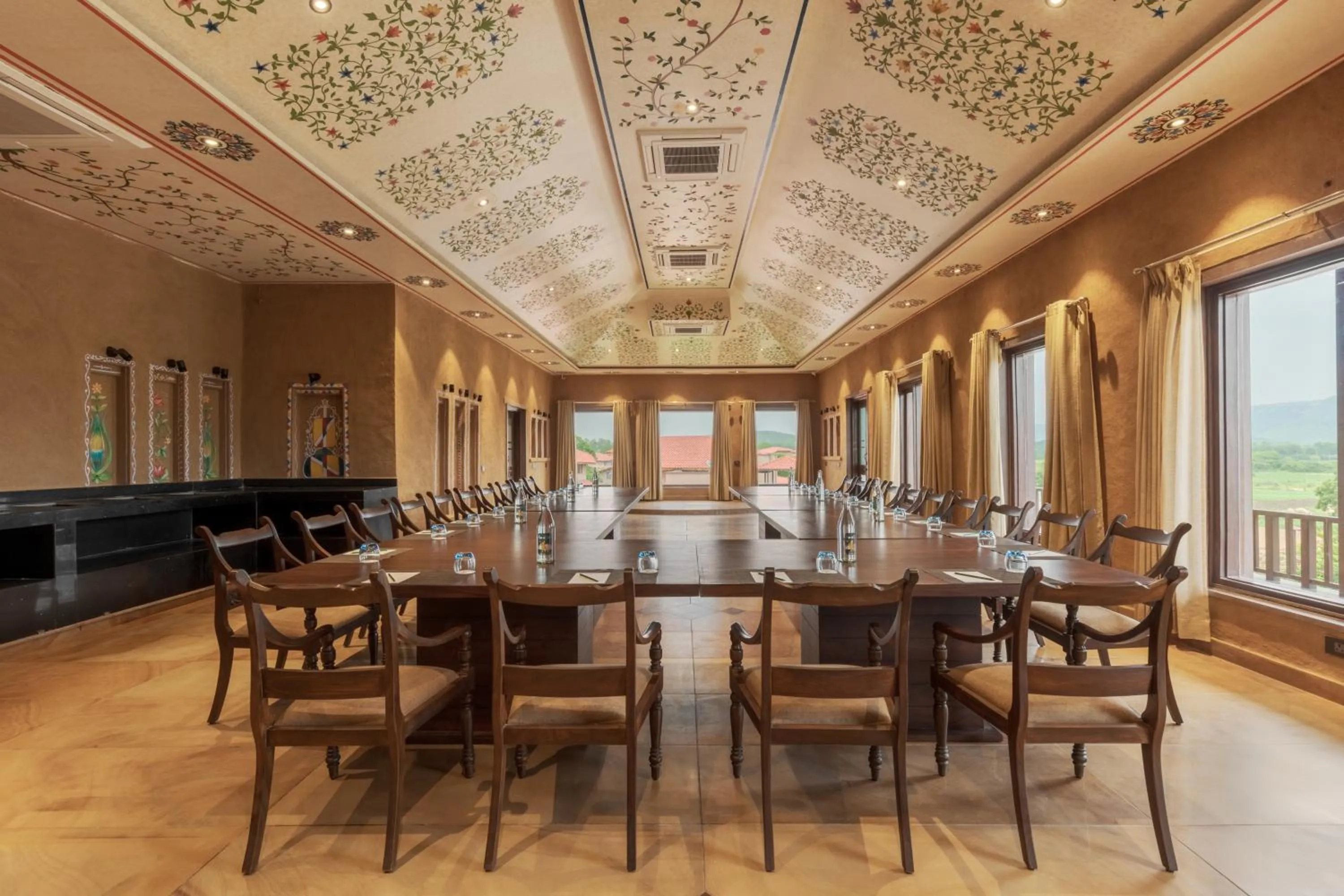 Meeting/conference room in AamaGhati Wildlife Resort, Ranthambore
