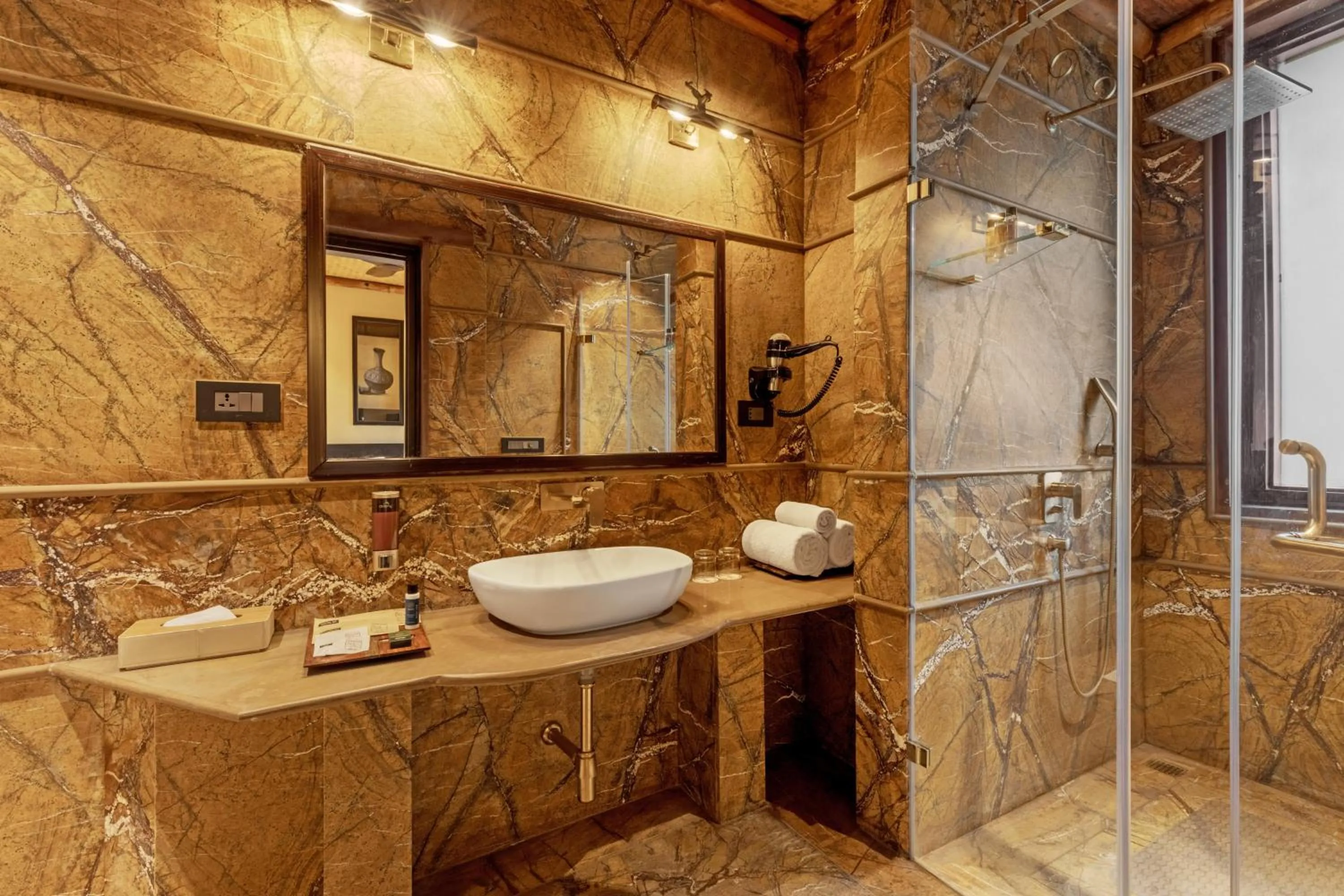 Bathroom in AamaGhati Wildlife Resort, Ranthambore