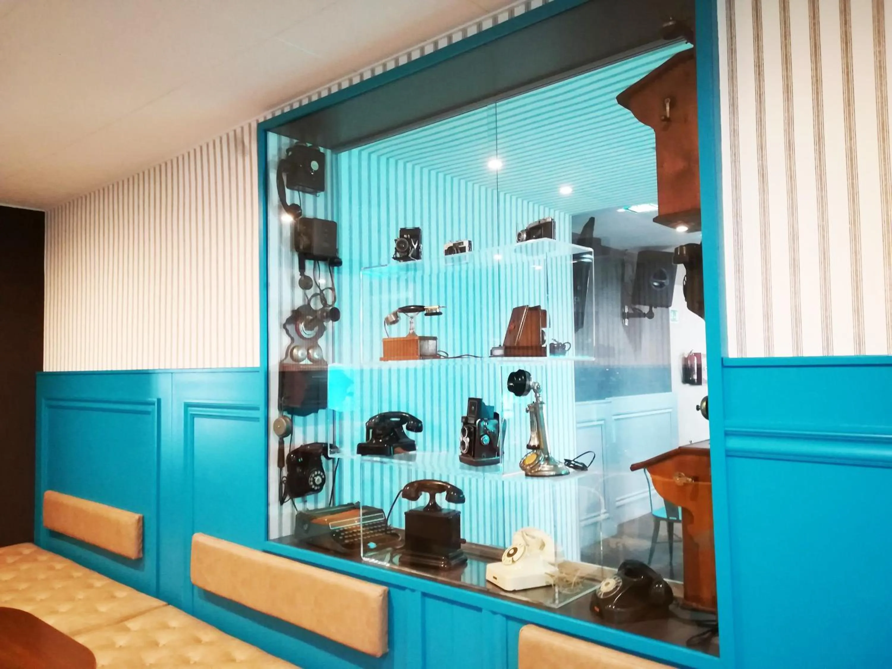 Communal lounge/ TV room in Hotel Miami Calella - El de siempre, como nunca