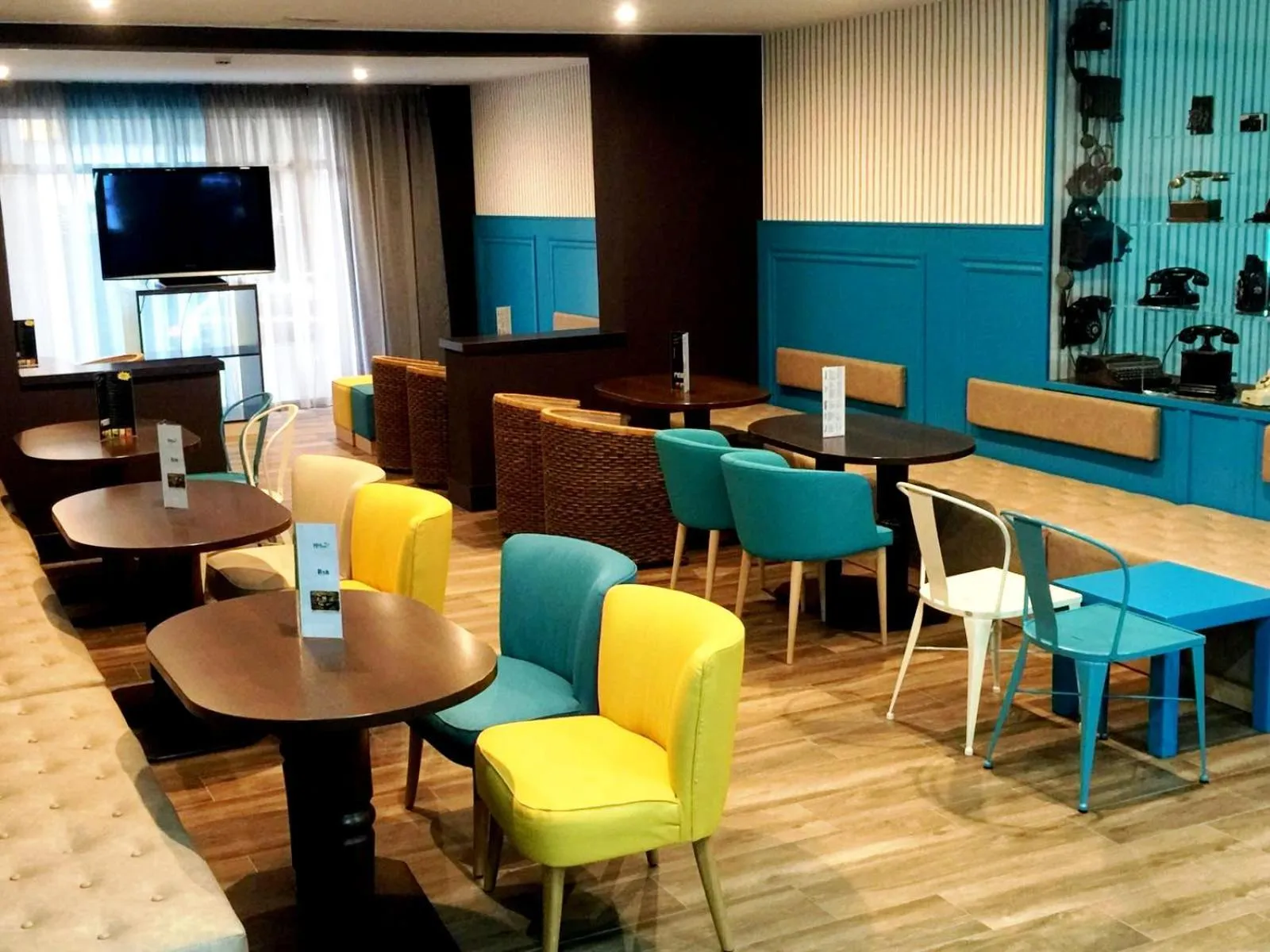 Lounge or bar in Hotel Miami Calella - El de siempre, como nunca