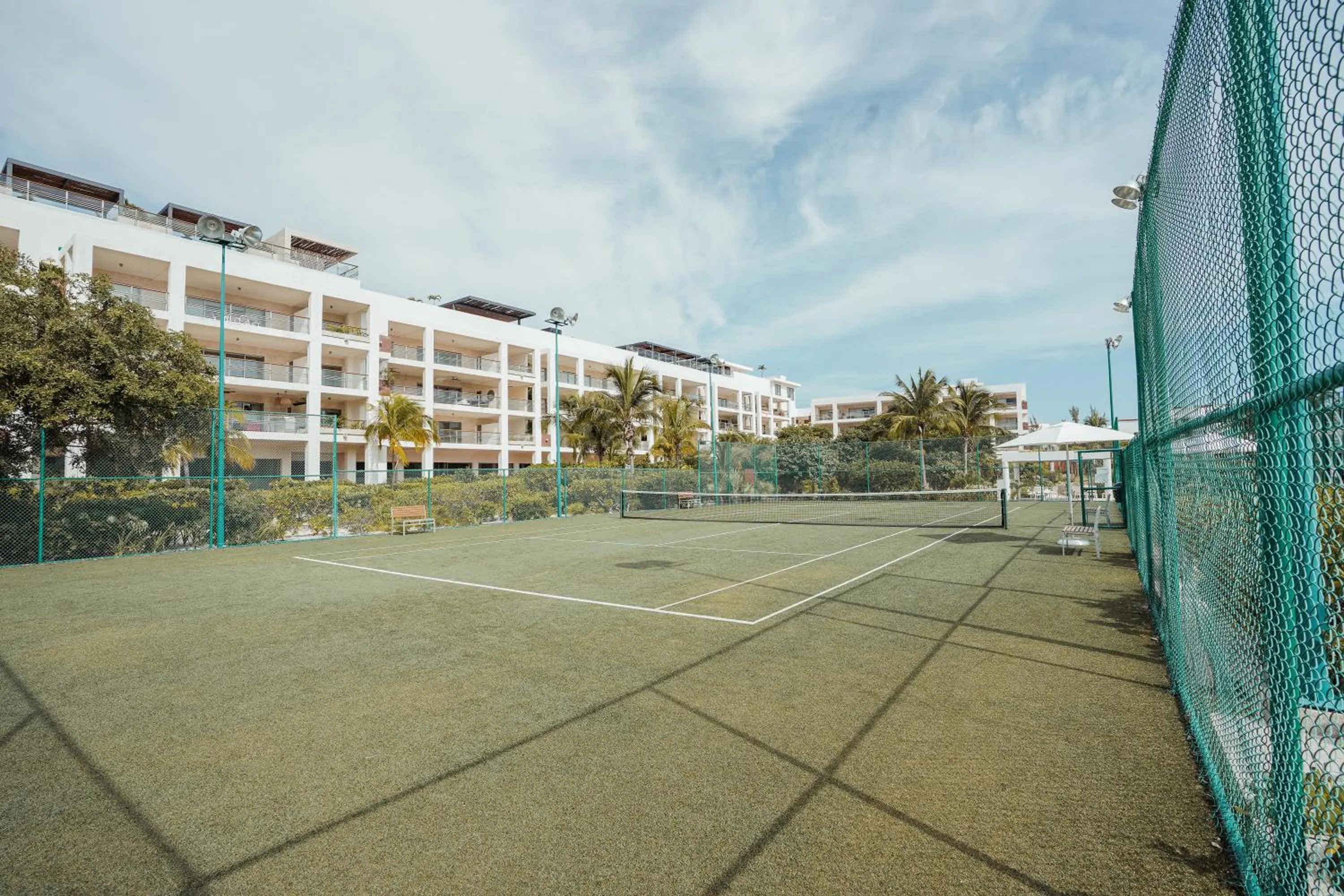 Tennis court in La Amada condo with Marina View