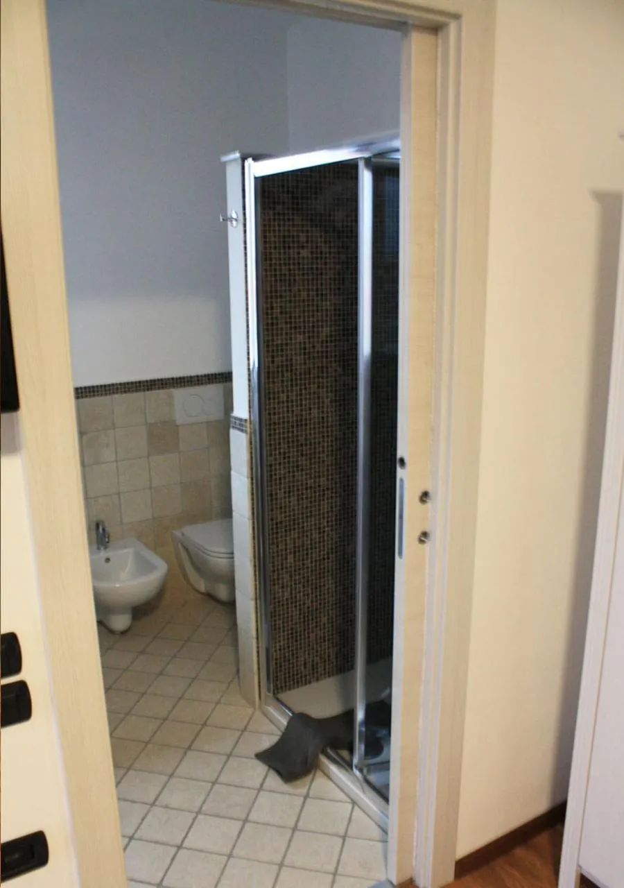 Shower in B&B Casa Zuane