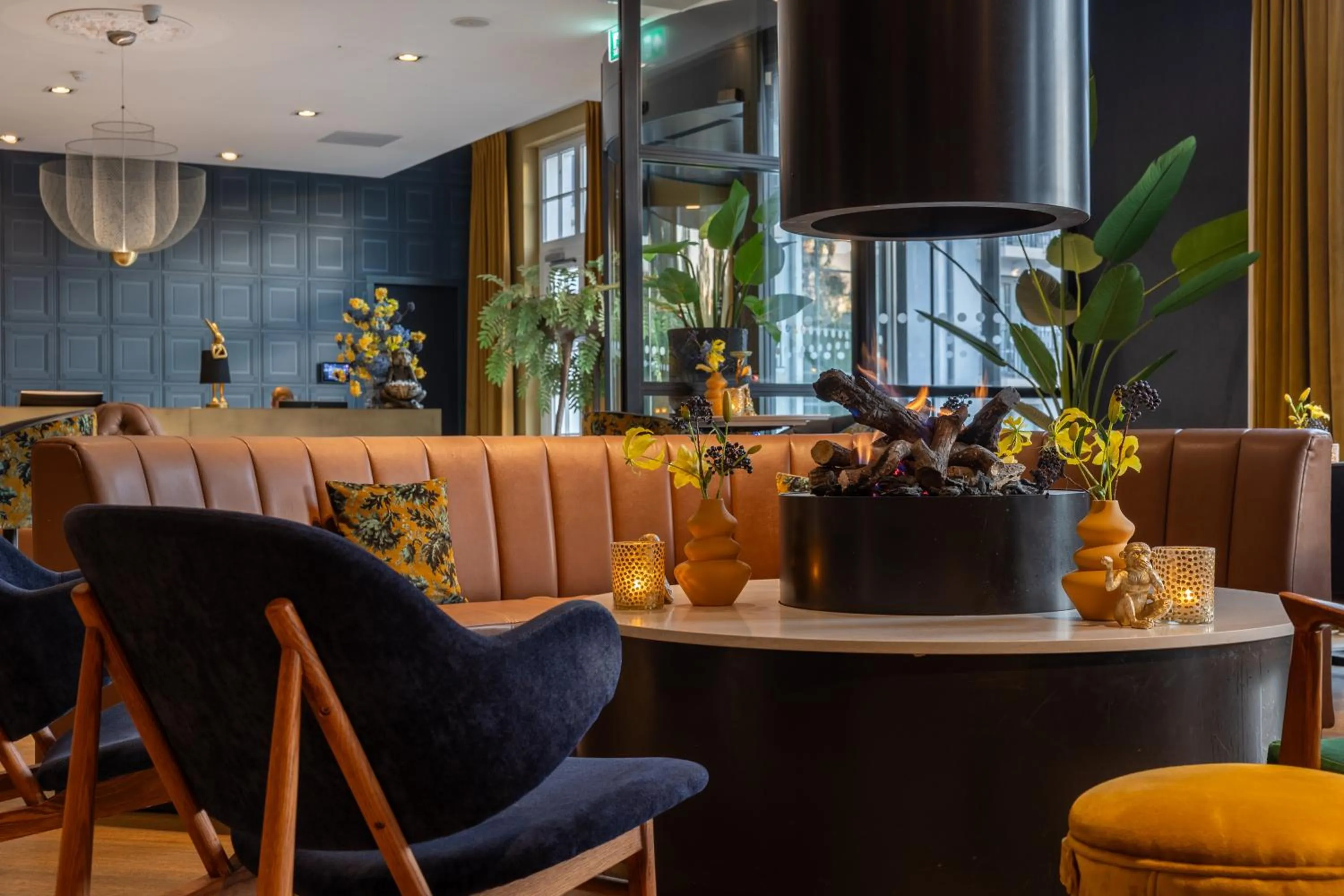 Lounge or bar in Van Der Valk Hotel Brugge Oostkamp