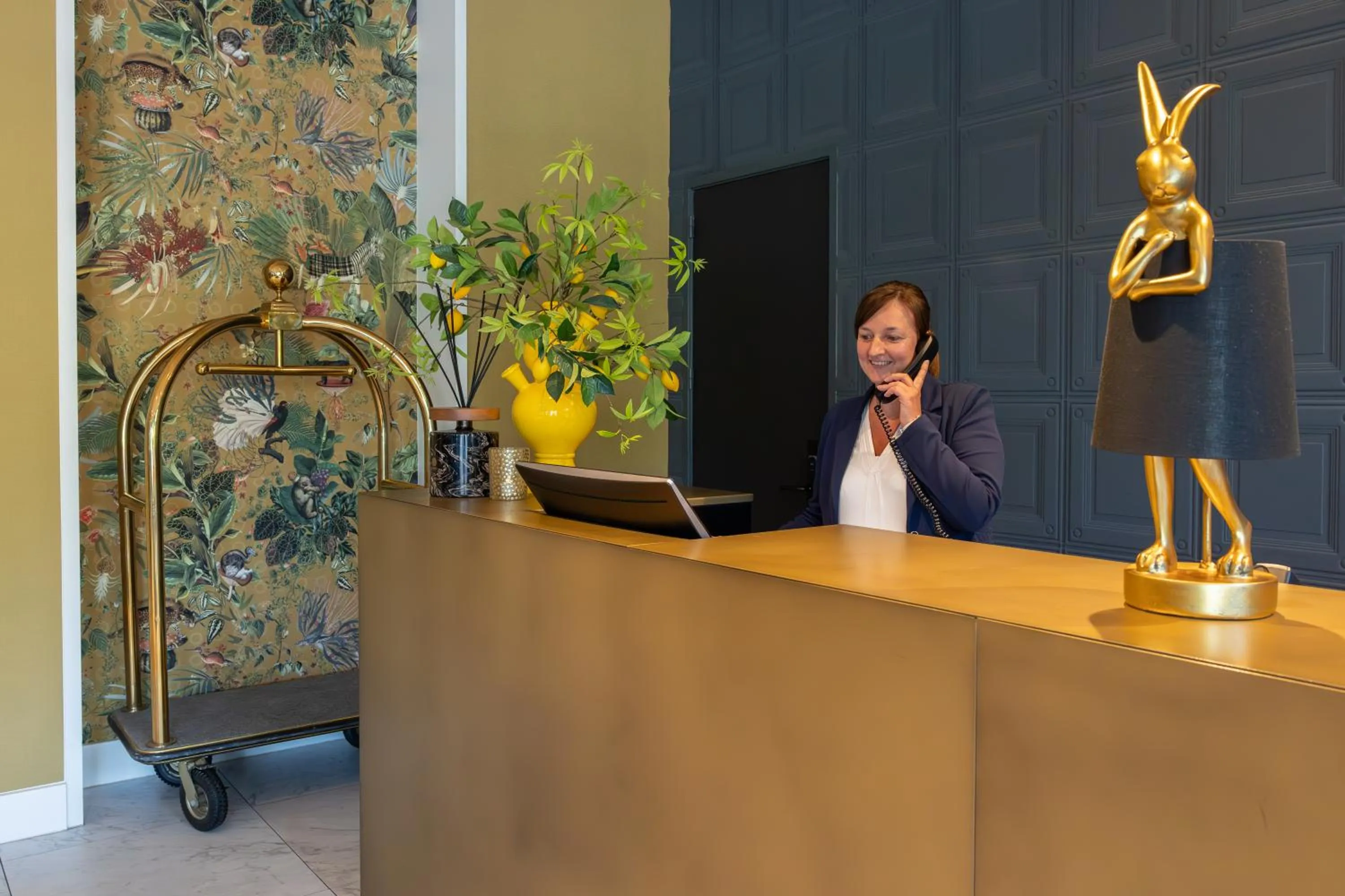 Lobby or reception in Van Der Valk Hotel Brugge Oostkamp