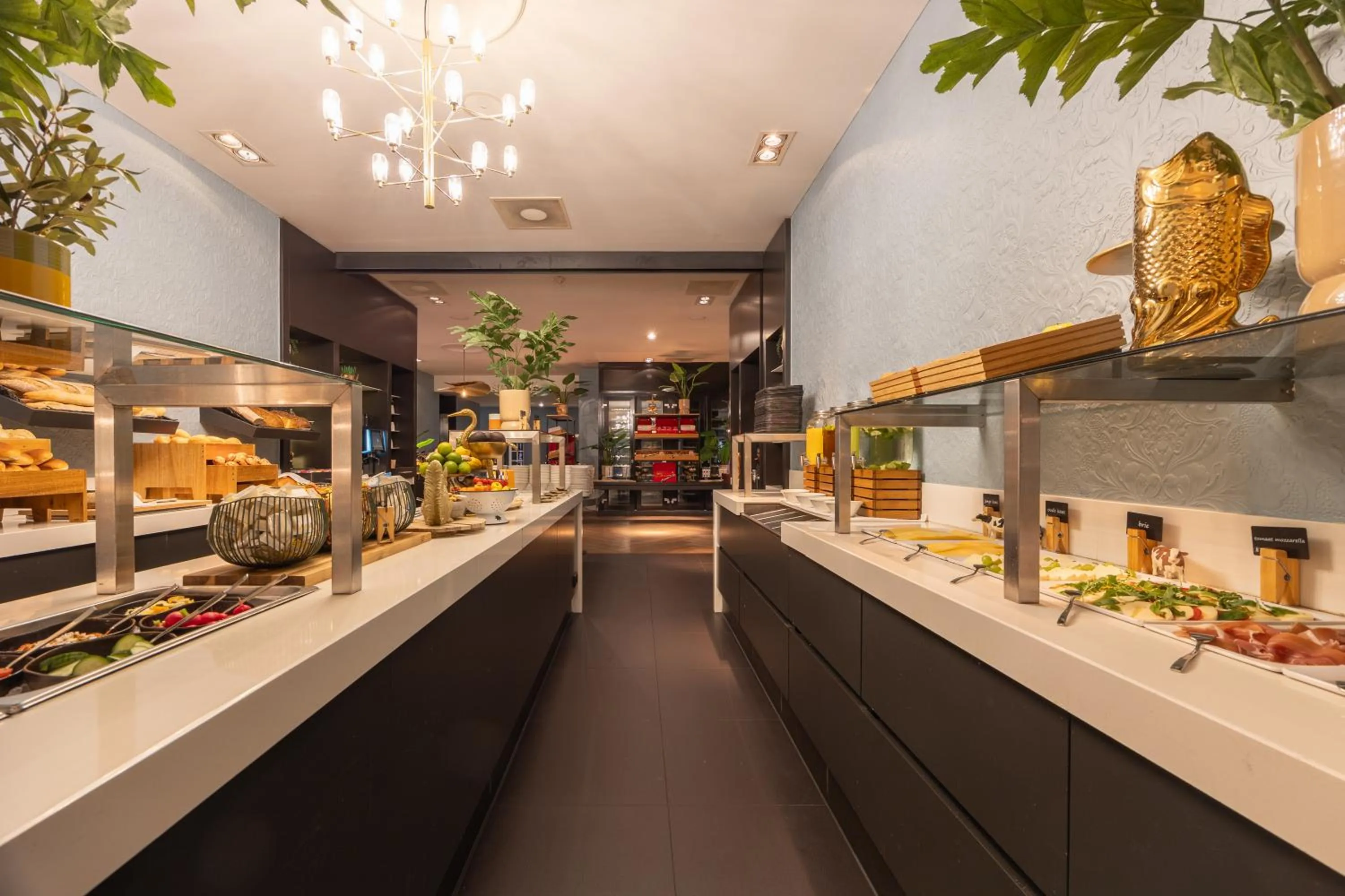 Breakfast in Van Der Valk Hotel Brugge Oostkamp