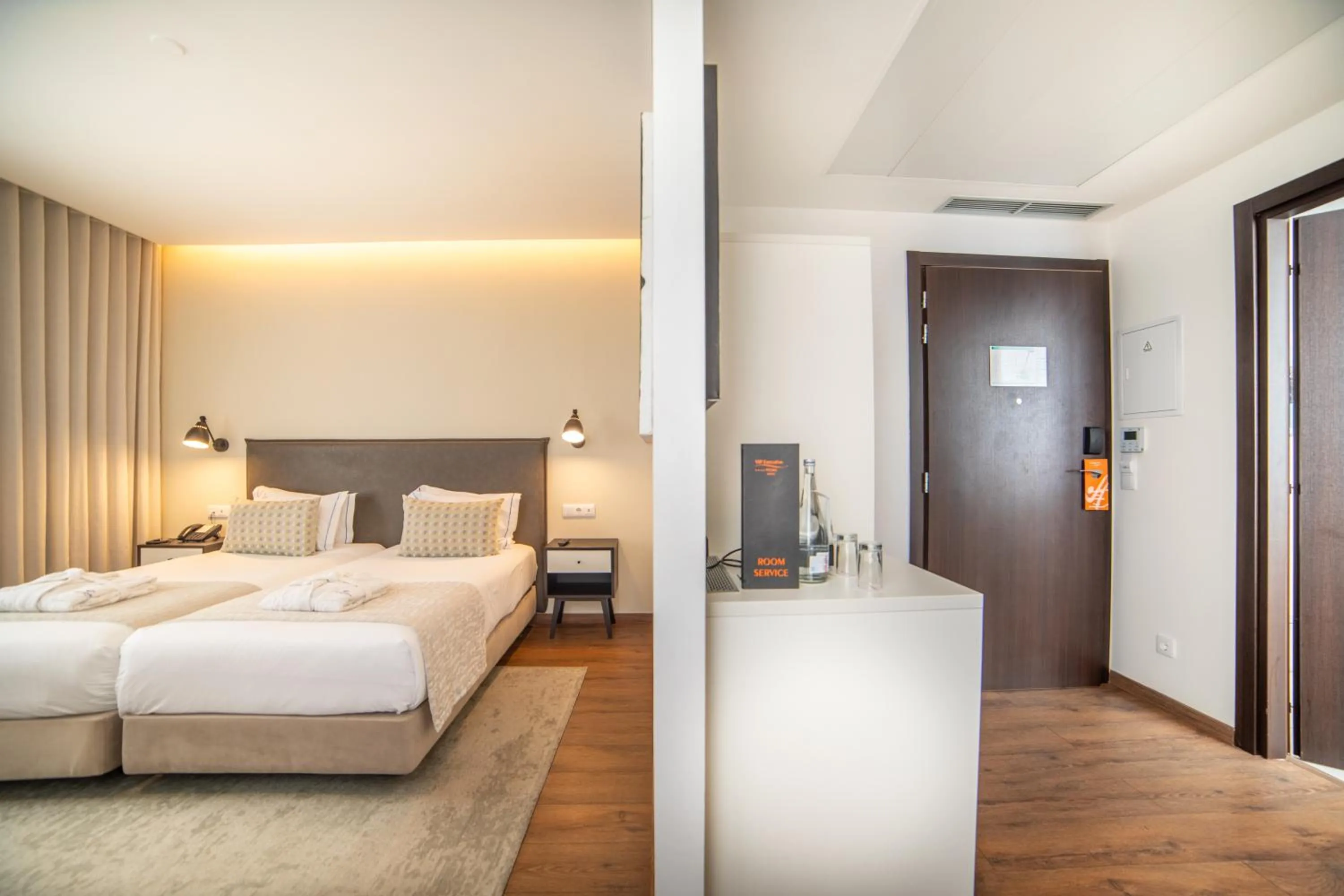 Bedroom, Bed in VIP Executive Picoas Hotel