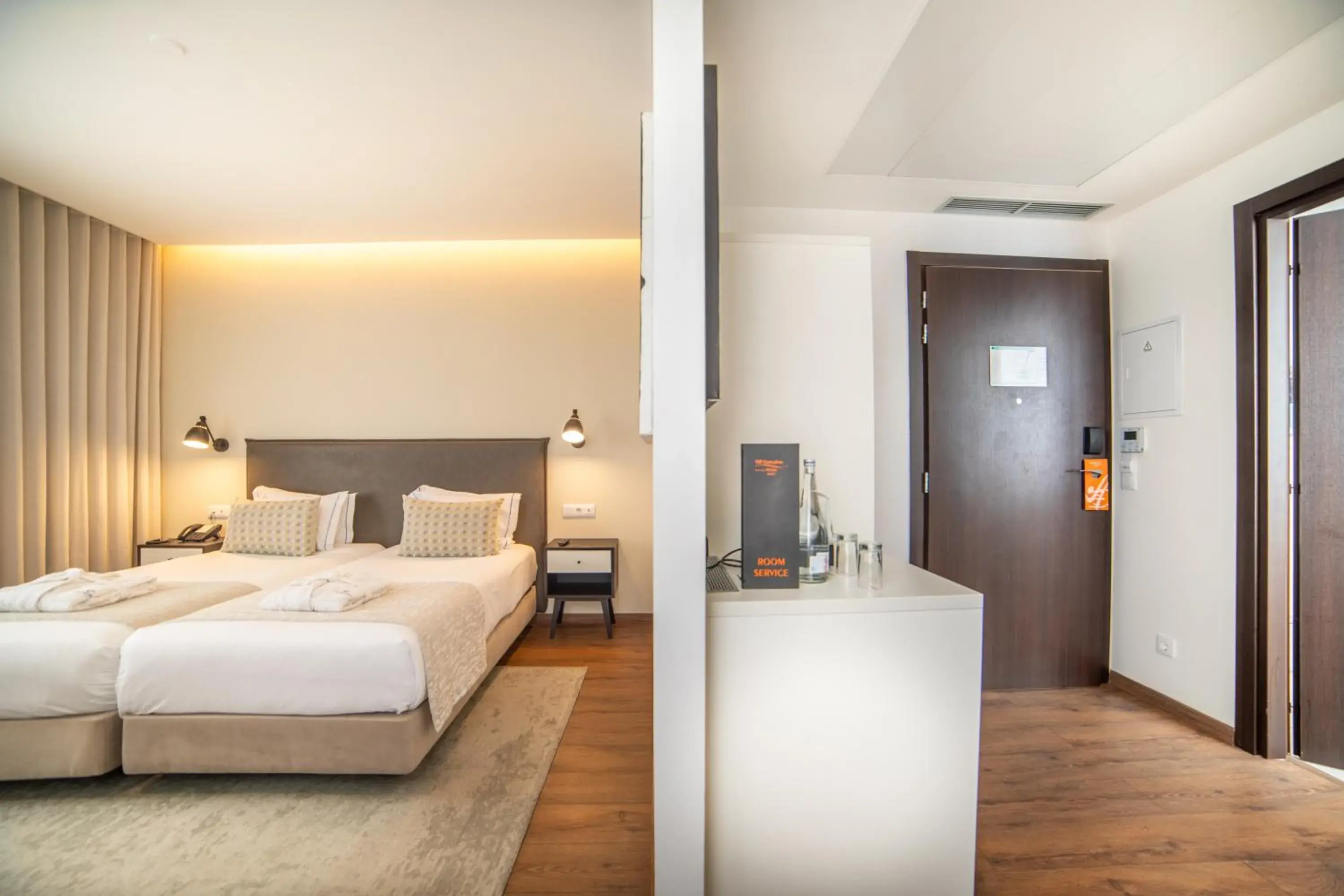 Bedroom, Bed in VIP Executive Picoas Hotel Bedroom, Bed in VIP Executive Picoas Hotel