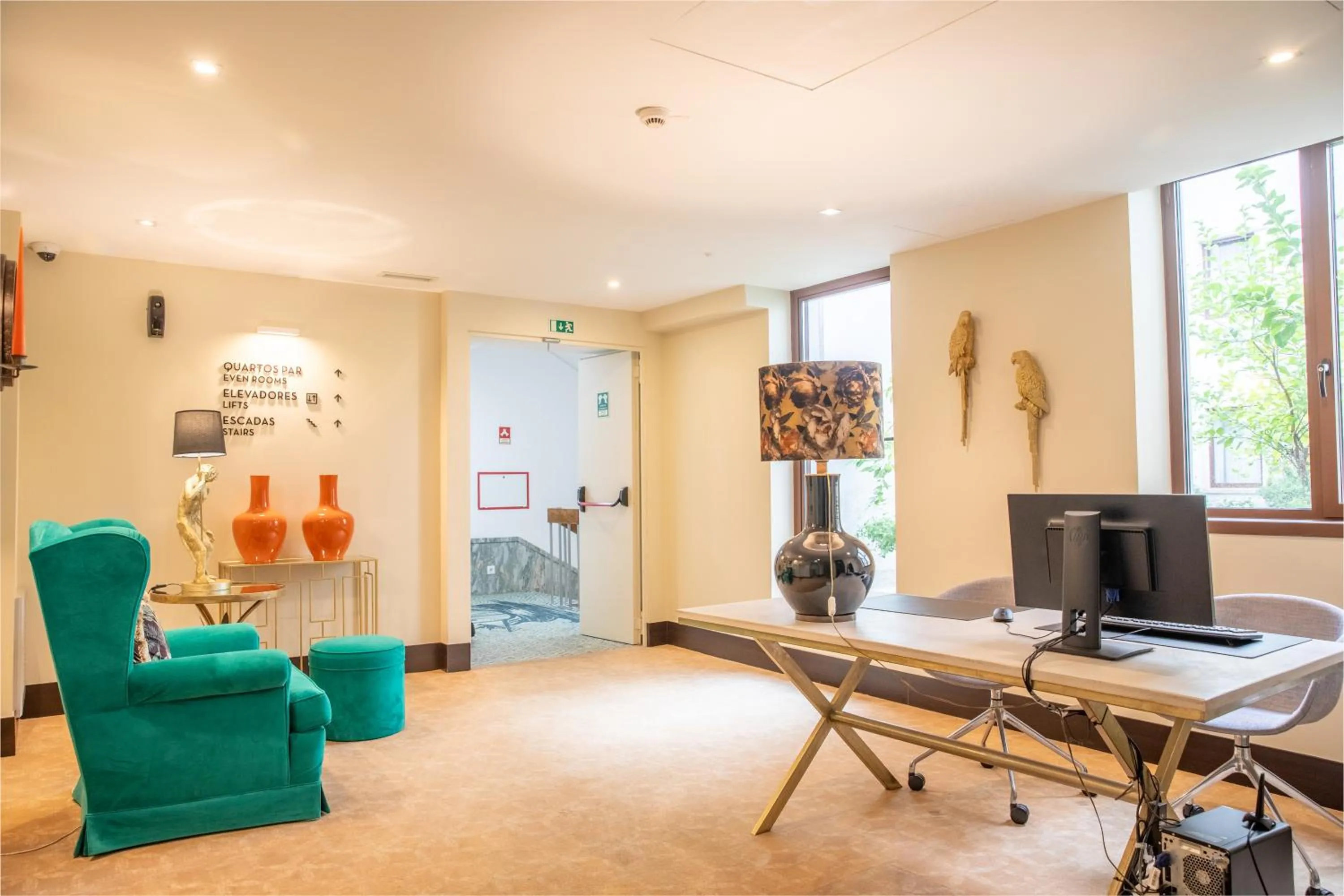 Business facilities in VIP Executive Picoas Hotel