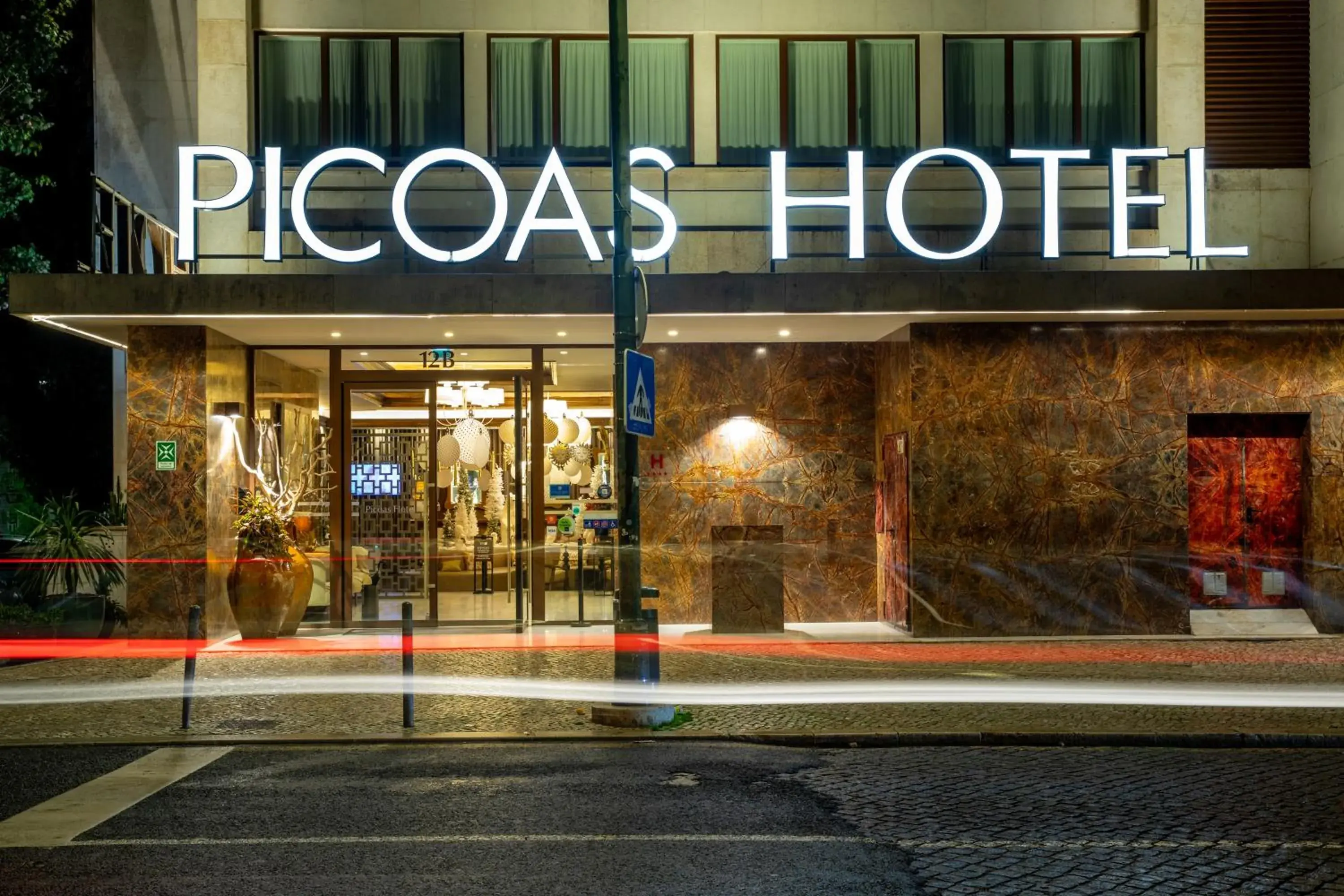 Property building in VIP Executive Picoas Hotel Property building in VIP Executive Picoas Hotel