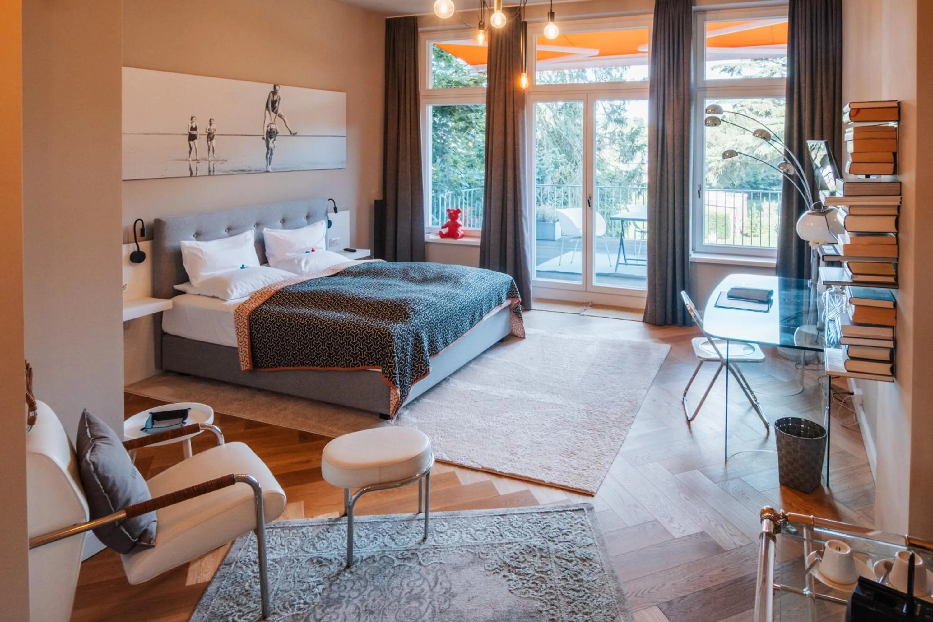 Photo of the whole room, Bed in Villa Glanzstoff