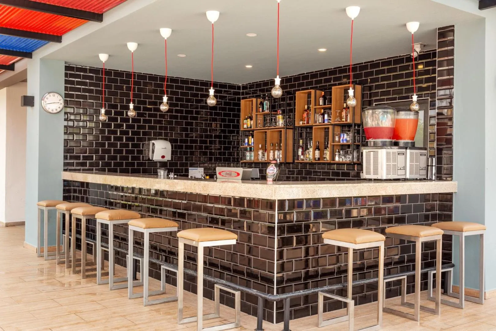 Lounge or bar in Numa Konaktepe Hotel - All Inclusive