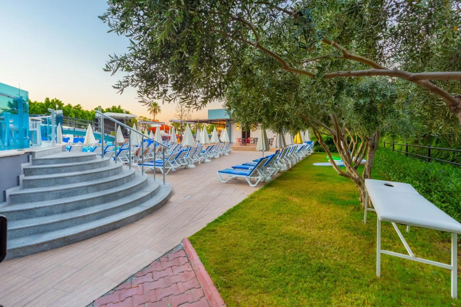 Garden in Numa Konaktepe Hotel - All Inclusive