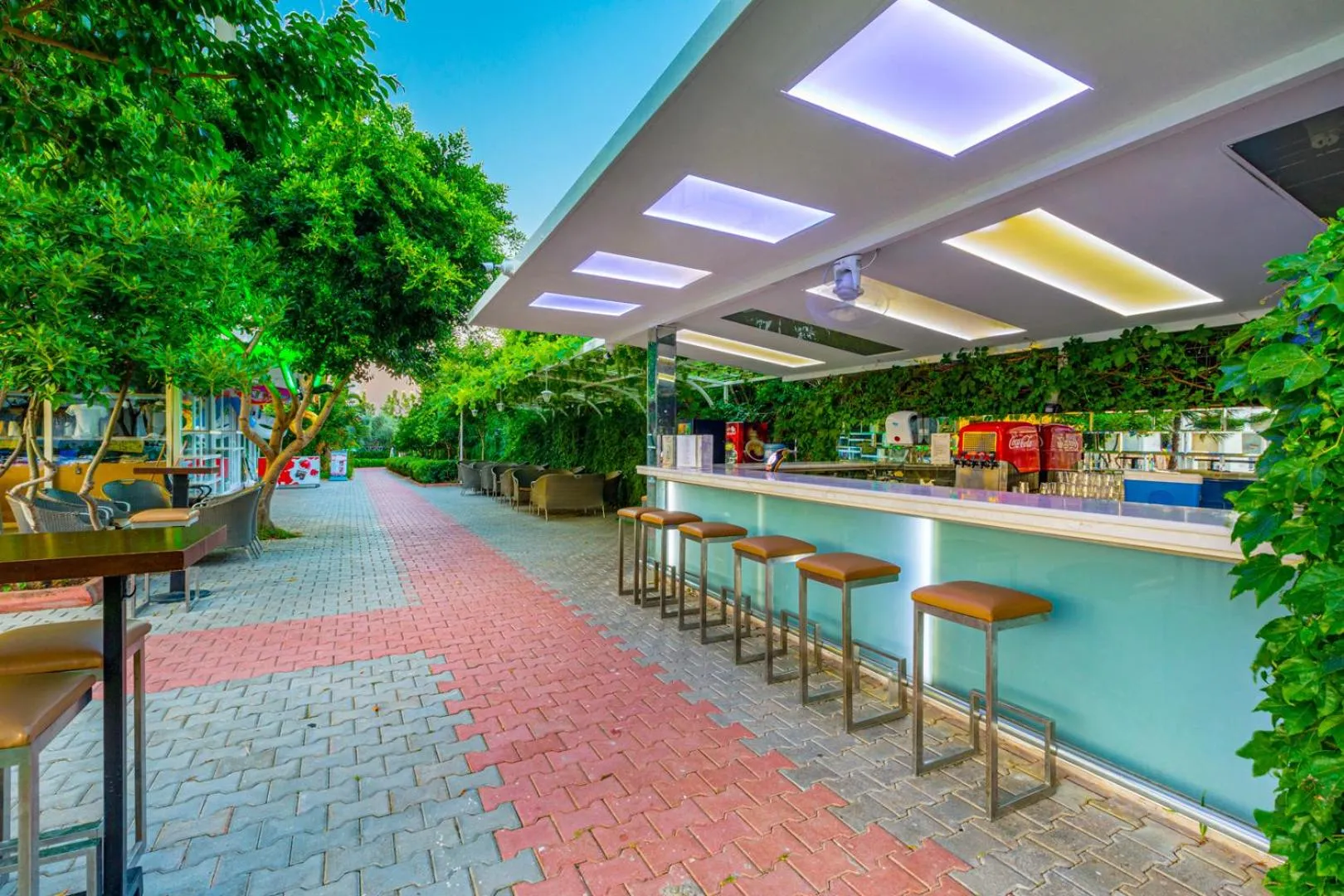 Lounge or bar in Numa Konaktepe Hotel - All Inclusive