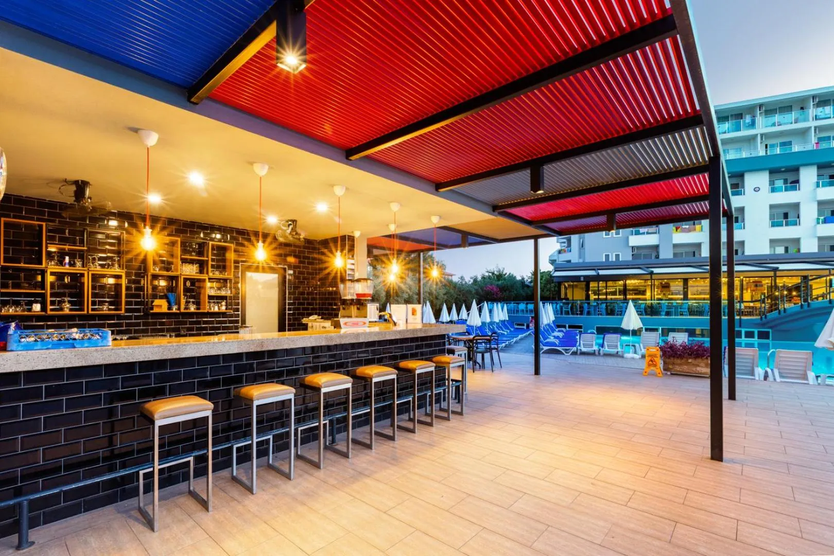 Lounge or bar in Numa Konaktepe Hotel - All Inclusive