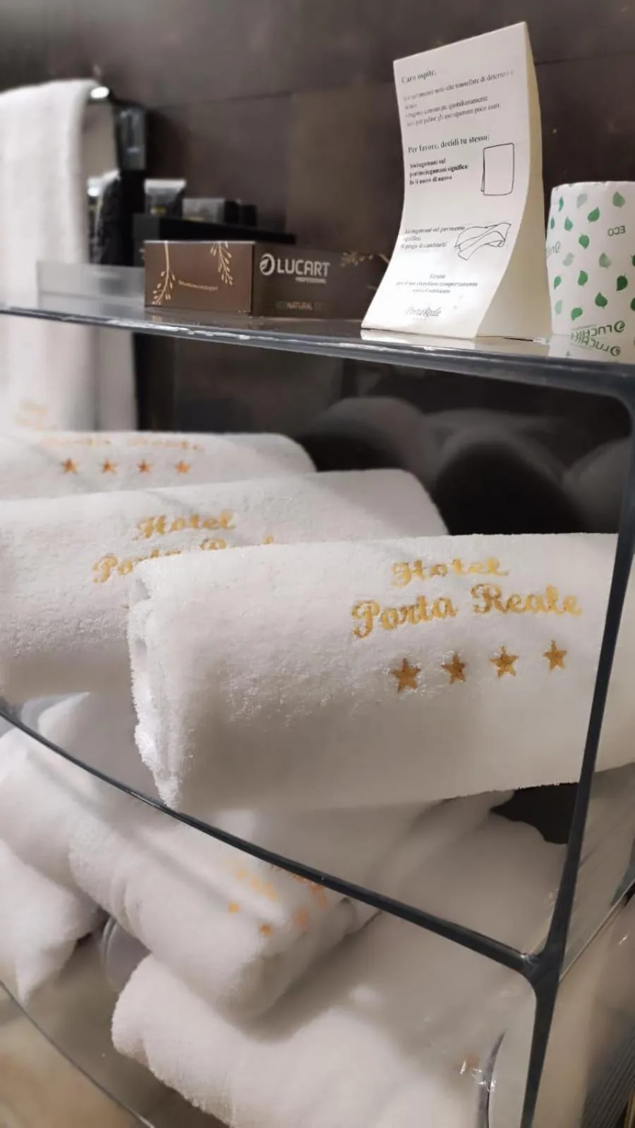 towels in Hotel Porta Reale